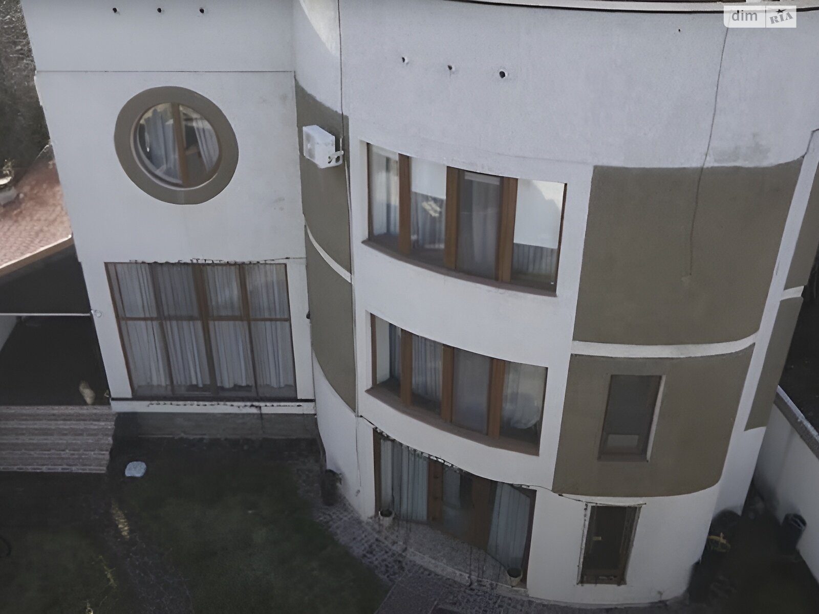 двоповерховий будинок з ремонтом, 460 кв. м, цегла. Продаж у Одесі фото 1 двоповерховий будинок з ремонтом, 460 кв. м, цегла. Продаж у Одесі фото 1