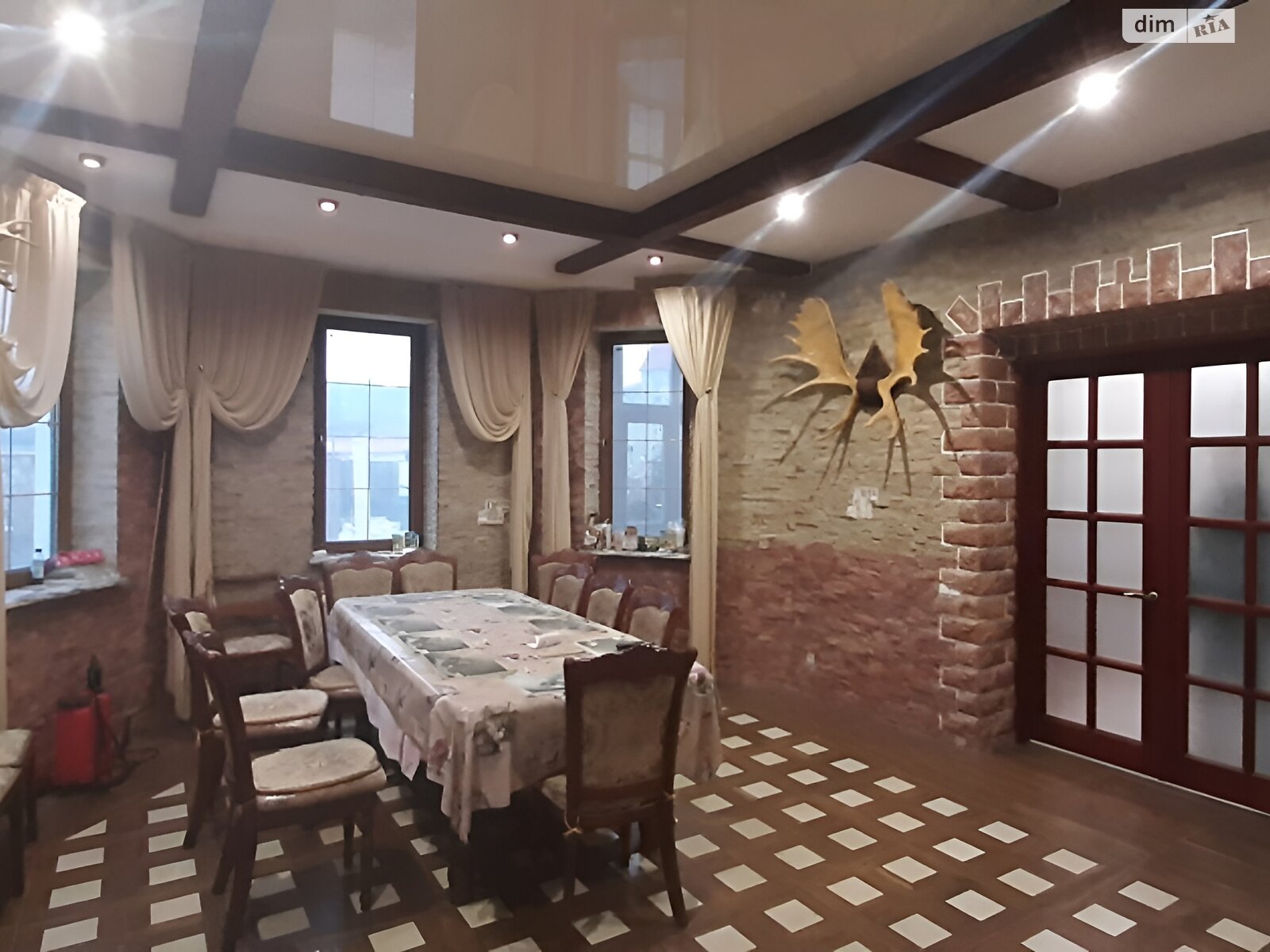 двухэтажный дом, 300 кв. м, кирпич. Продажа в Одессе район Пересыпский фото 1 двухэтажный дом, 300 кв. м, кирпич. Продажа в Одессе район Пересыпский фото 1