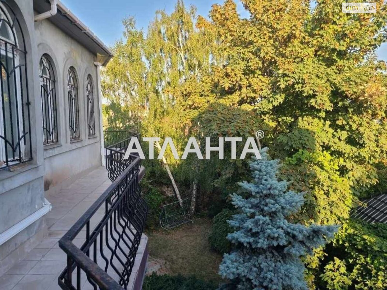 трехэтажный дом, 300 кв. м, кирпич. Продажа в Одессе район Пересыпский фото 1
