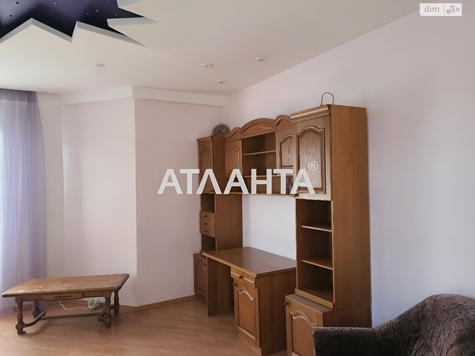 двоповерховий будинок бесідка, 450 кв. м, кирпич. Продаж в Одесі, район Пересипський фото 1 двоповерховий будинок бесідка, 450 кв. м, кирпич. Продаж в Одесі, район Пересипський фото 1
