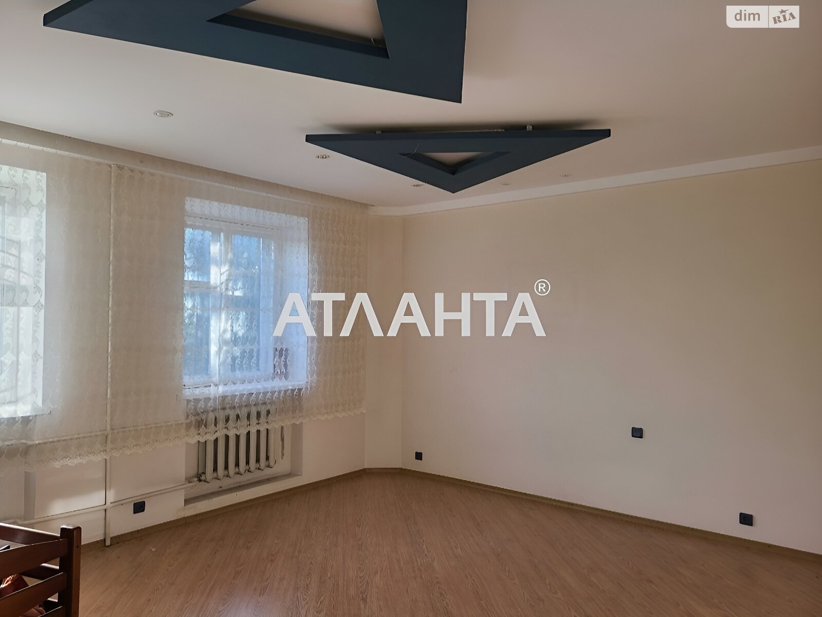 двоповерховий будинок бесідка, 450 кв. м, кирпич. Продаж в Одесі, район Пересипський фото 1 двоповерховий будинок бесідка, 450 кв. м, кирпич. Продаж в Одесі, район Пересипський фото 1