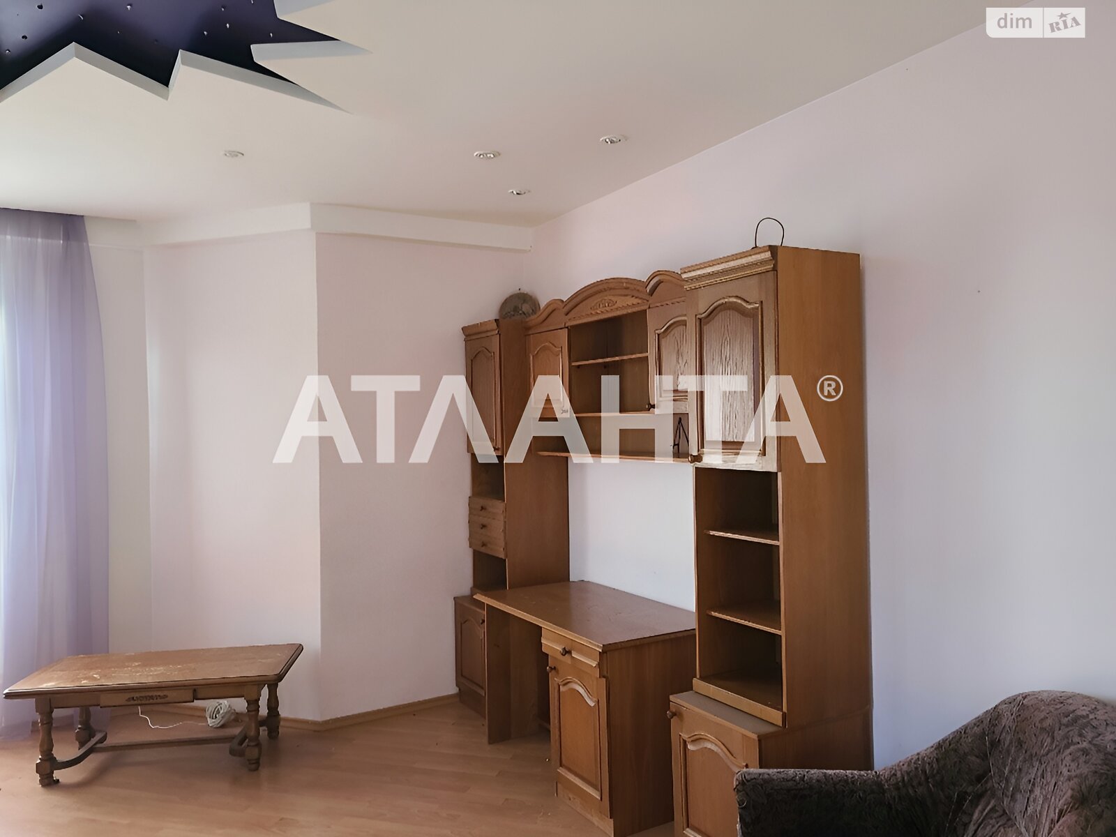 двоповерховий будинок бесідка, 450 кв. м, кирпич. Продаж в Одесі, район Пересипський фото 1 двоповерховий будинок бесідка, 450 кв. м, кирпич. Продаж в Одесі, район Пересипський фото 1