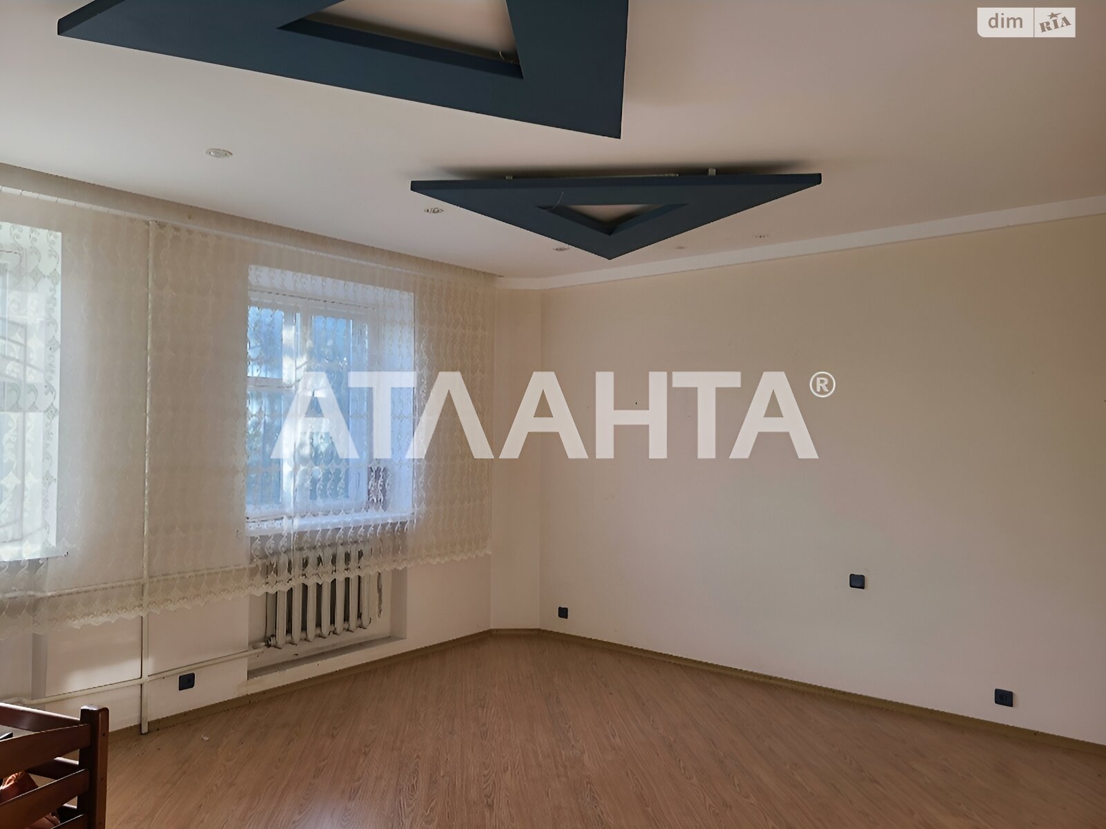 двоповерховий будинок бесідка, 450 кв. м, кирпич. Продаж в Одесі, район Пересипський фото 1 двоповерховий будинок бесідка, 450 кв. м, кирпич. Продаж в Одесі, район Пересипський фото 1