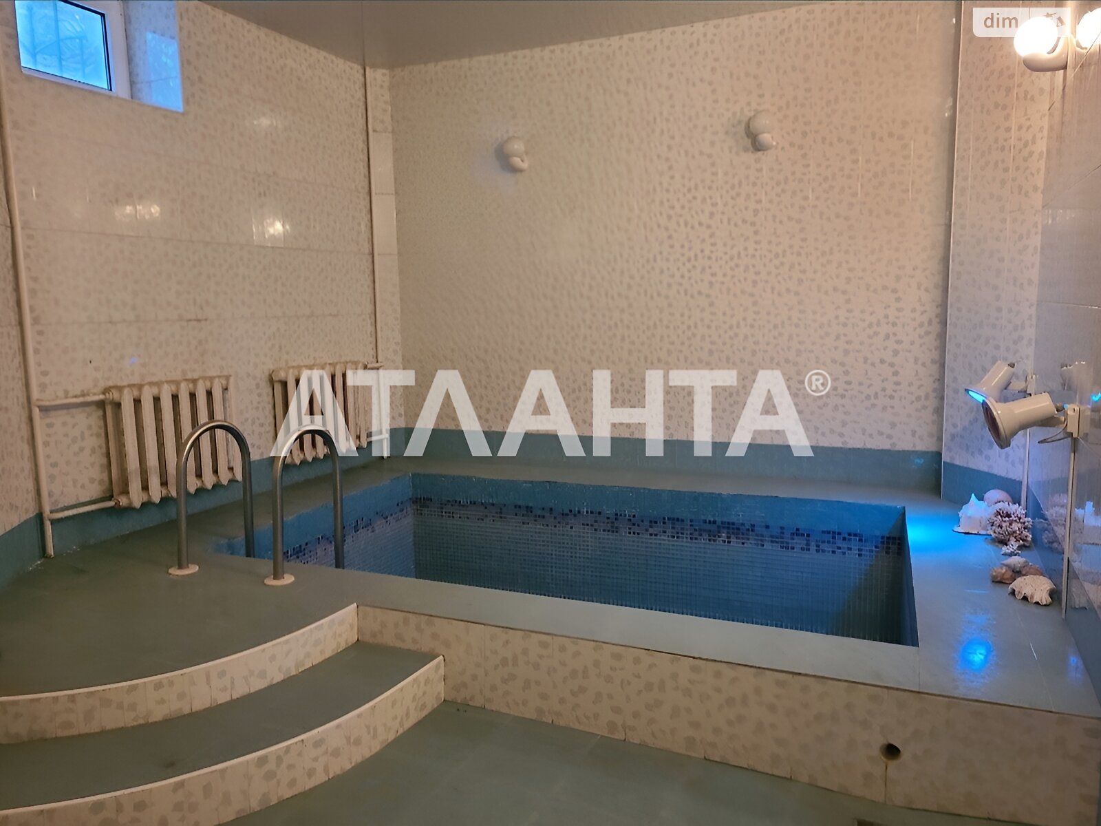 двоповерховий будинок бесідка, 450 кв. м, кирпич. Продаж в Одесі, район Пересипський фото 1 двоповерховий будинок бесідка, 450 кв. м, кирпич. Продаж в Одесі, район Пересипський фото 1