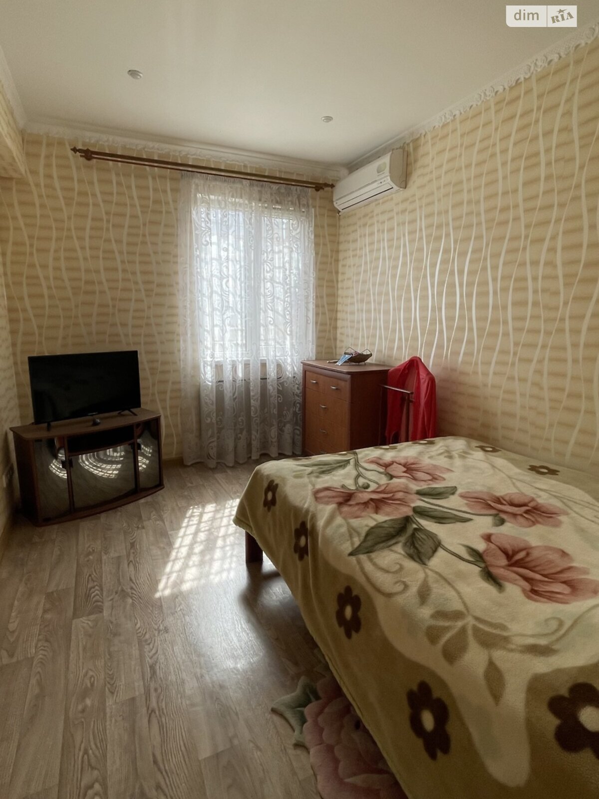 двухэтажный дом с мебелью, 70 кв. м, кирпич. Продажа в Одессе район Пересыпский фото 1