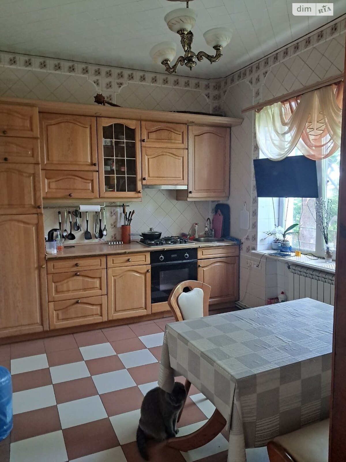 триповерховий будинок з гаражем, 228 кв. м, ракушняк. Продаж в Одесі, район Пересипський фото 1