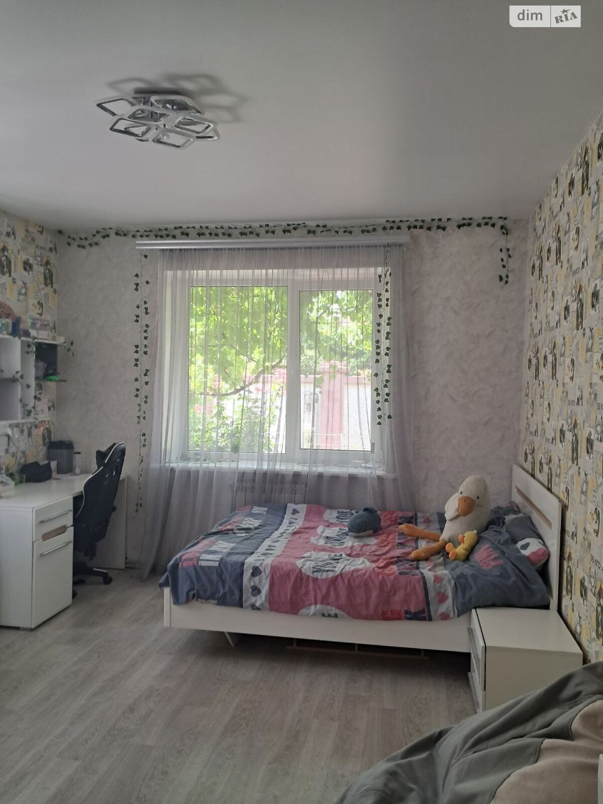 триповерховий будинок з гаражем, 228 кв. м, ракушняк. Продаж в Одесі, район Пересипський фото 1