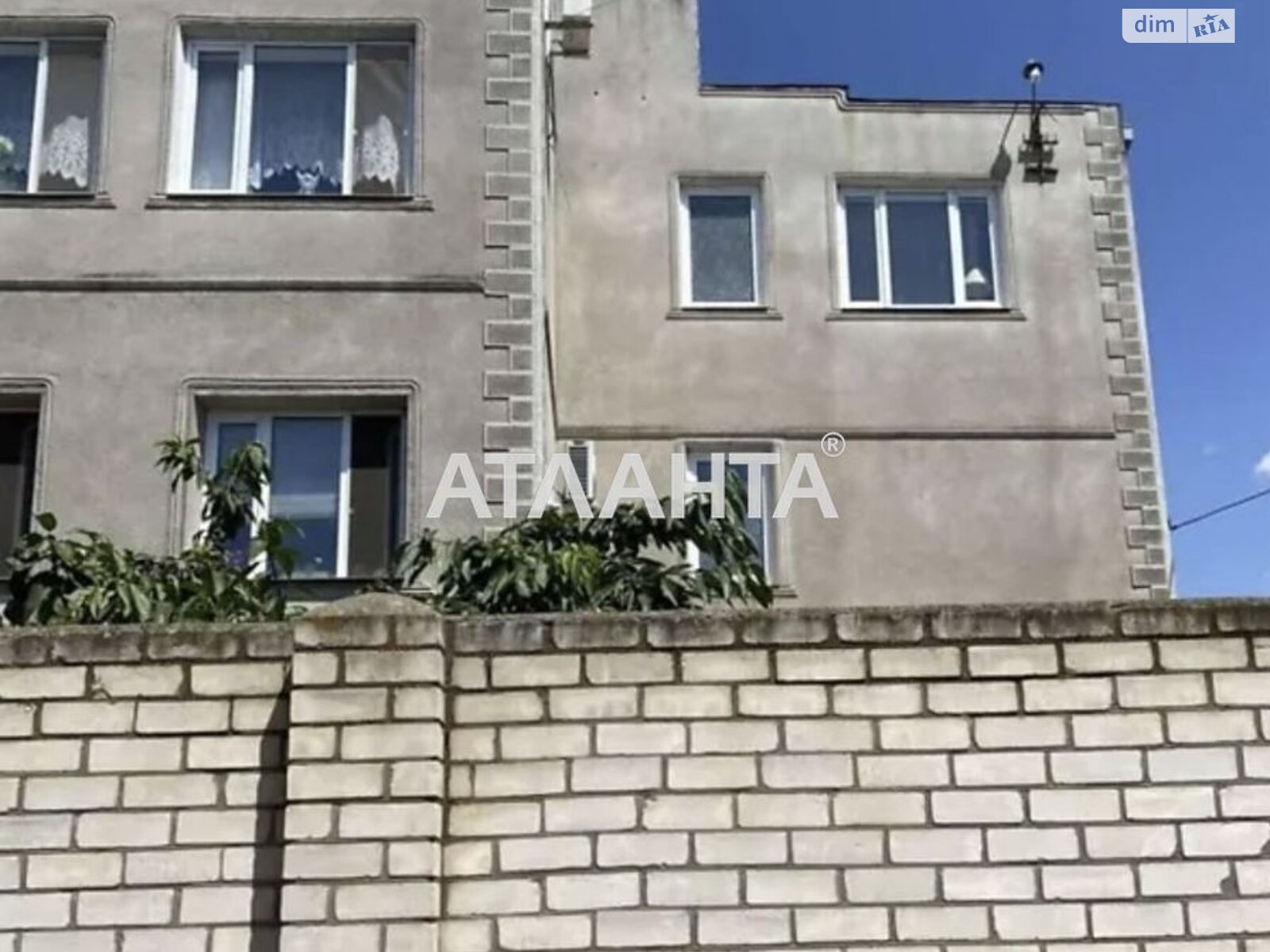 трехэтажный дом, 390 кв. м, ракушечник (ракушняк). Продажа в Одессе район Пересыпский фото 1