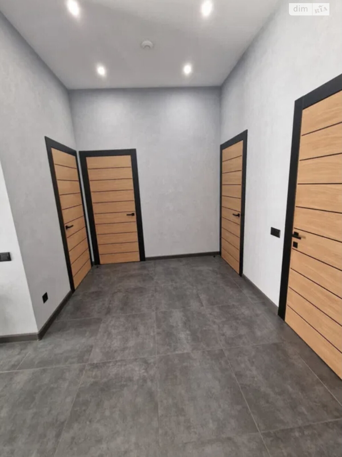 двухэтажный дом, 170 кв. м, газобетон. Продажа в Одессе район Пересыпский фото 1 двухэтажный дом, 170 кв. м, газобетон. Продажа в Одессе район Пересыпский фото 1
