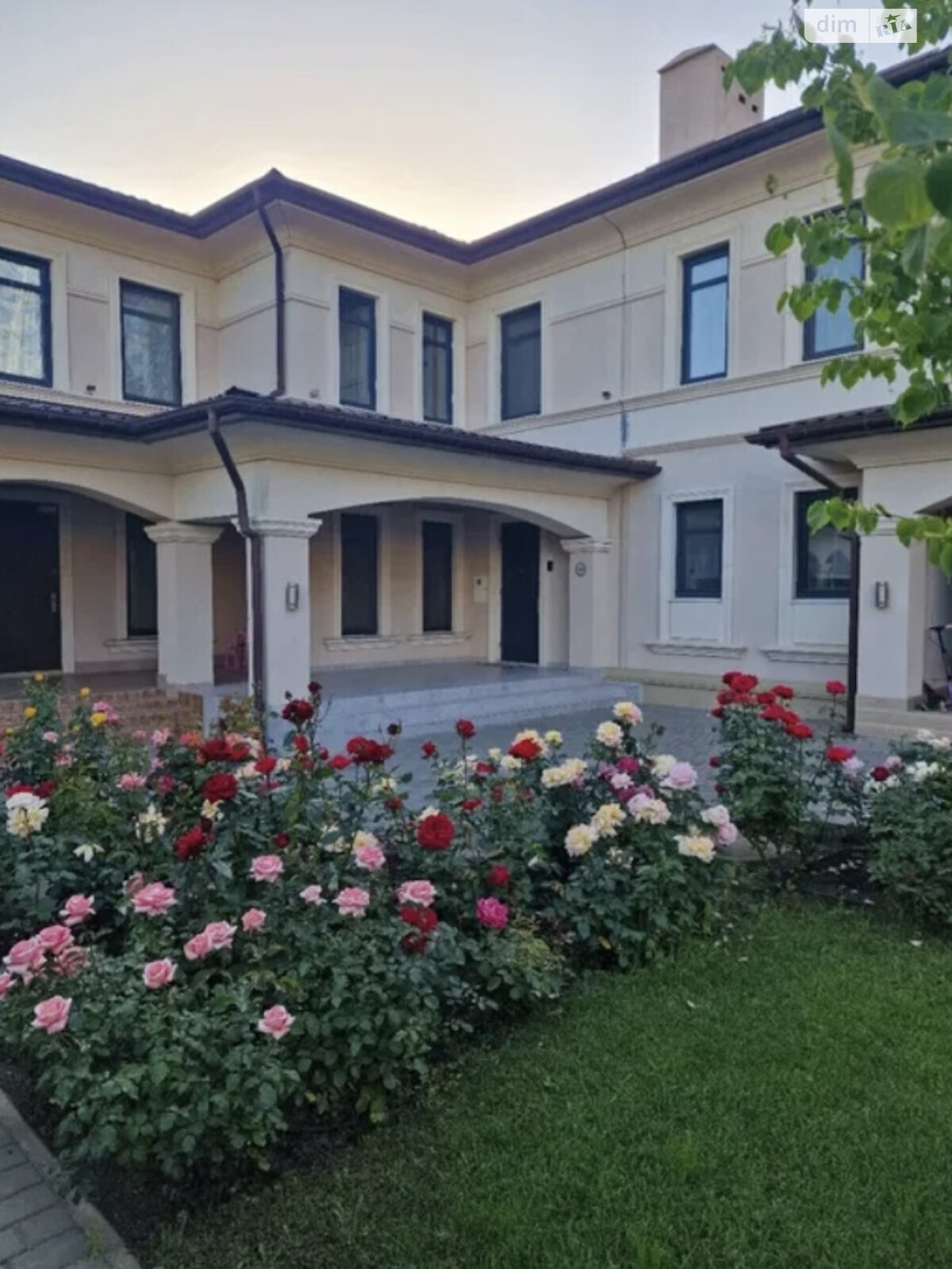 двухэтажный дом, 170 кв. м, газобетон. Продажа в Одессе район Пересыпский фото 1 двухэтажный дом, 170 кв. м, газобетон. Продажа в Одессе район Пересыпский фото 1