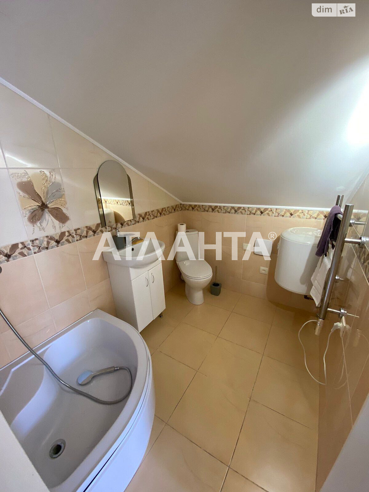 двоповерховий будинок бесідка, 260 кв. м, кирпич. Продаж в Одесі, район Пересипський фото 1 двоповерховий будинок бесідка, 260 кв. м, кирпич. Продаж в Одесі, район Пересипський фото 1