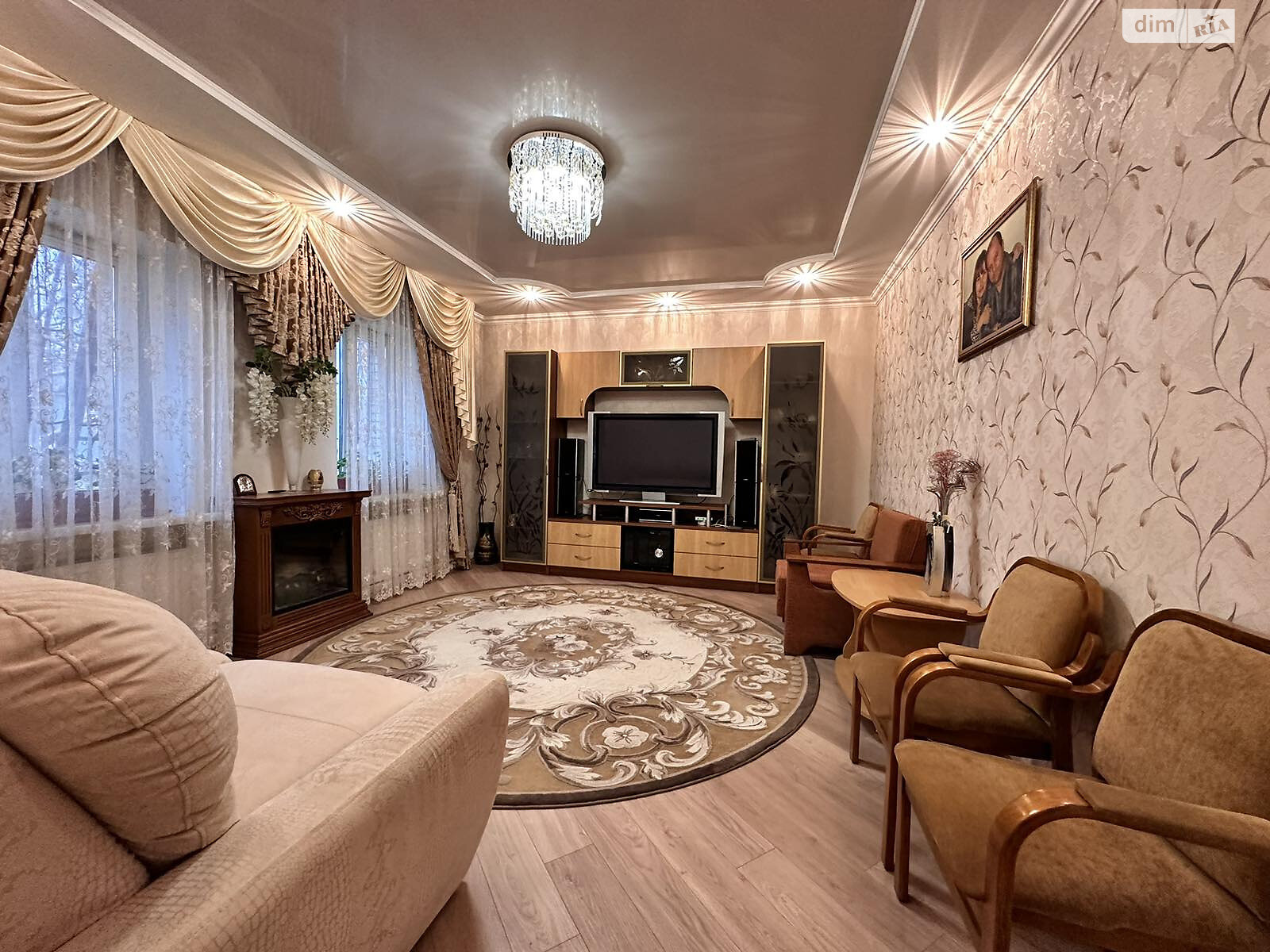 одноэтажный дом с гаражом, 110.1 кв. м, кирпич. Продажа в Одессе район Пересыпский фото 1 одноэтажный дом с гаражом, 110.1 кв. м, кирпич. Продажа в Одессе район Пересыпский фото 1