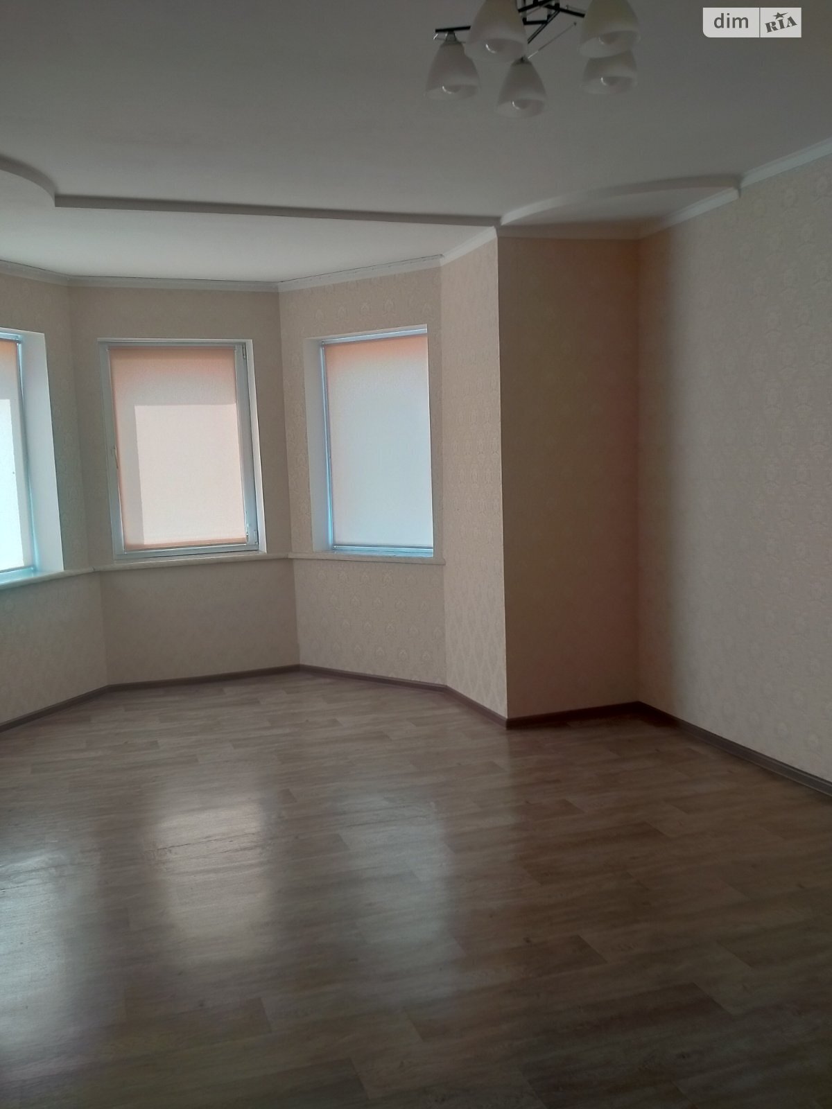 двухэтажный дом, 112 кв. м, инкерманский камень. Продажа в Одессе район Пересыпский фото 1 двухэтажный дом, 112 кв. м, инкерманский камень. Продажа в Одессе район Пересыпский фото 1