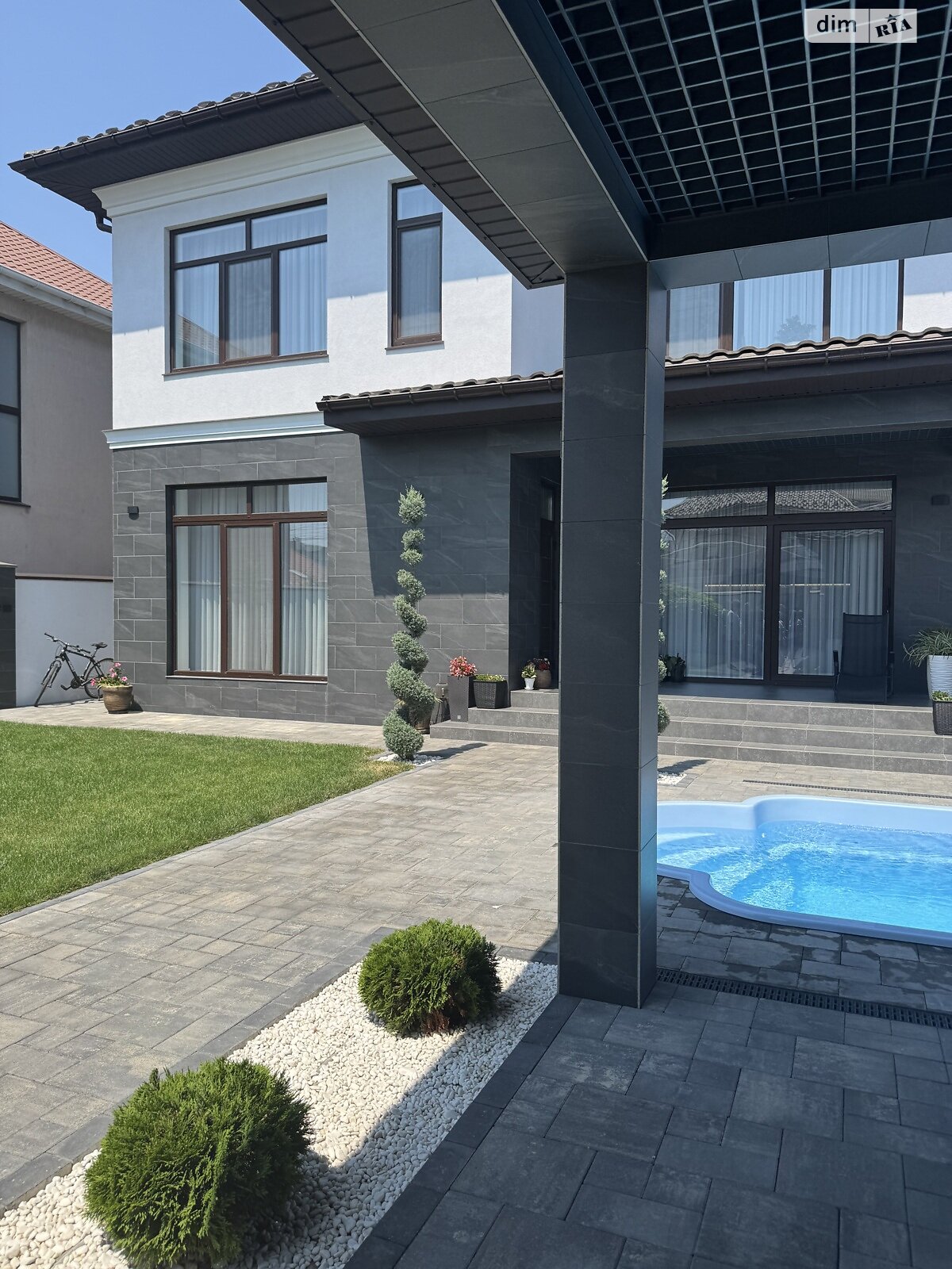 двоповерховий будинок, 225.3 кв. м, цегла. Продаж у Одесі фото 1 двоповерховий будинок, 225.3 кв. м, цегла. Продаж у Одесі фото 1