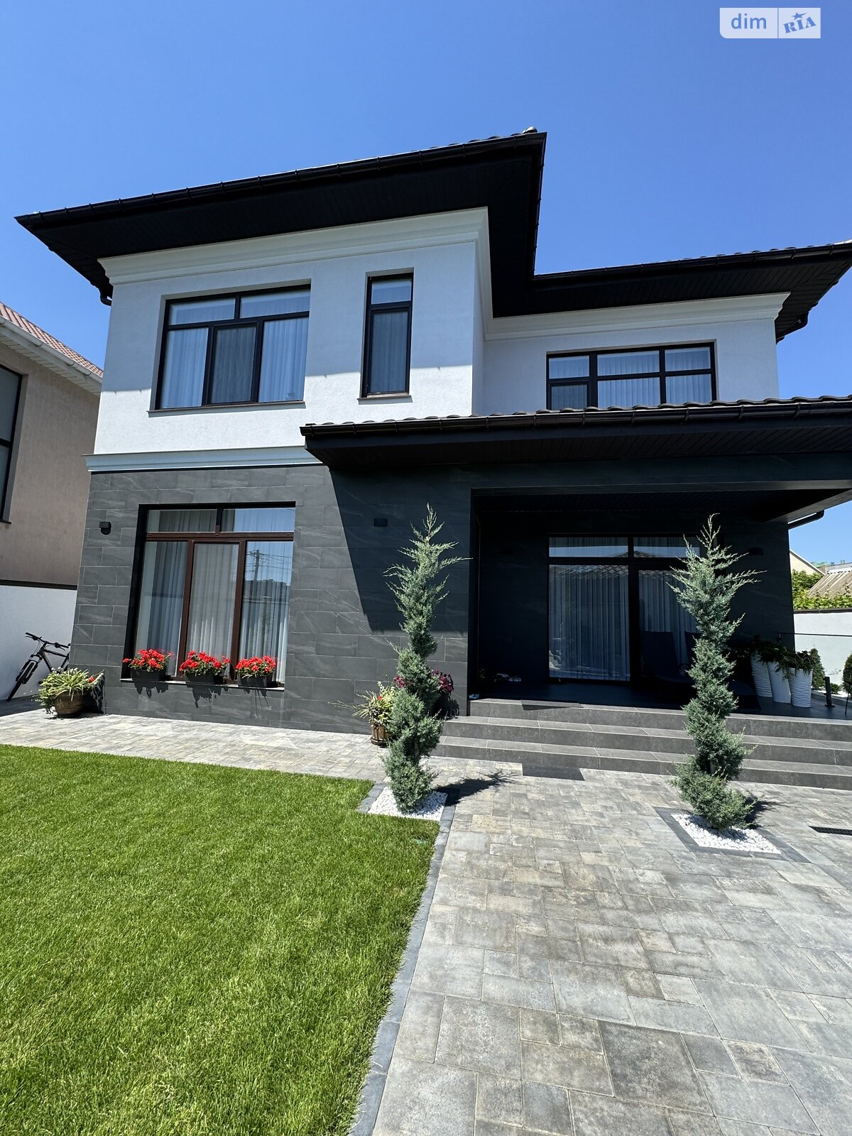 двоповерховий будинок, 225.3 кв. м, цегла. Продаж у Одесі фото 1 двоповерховий будинок, 225.3 кв. м, цегла. Продаж у Одесі фото 1