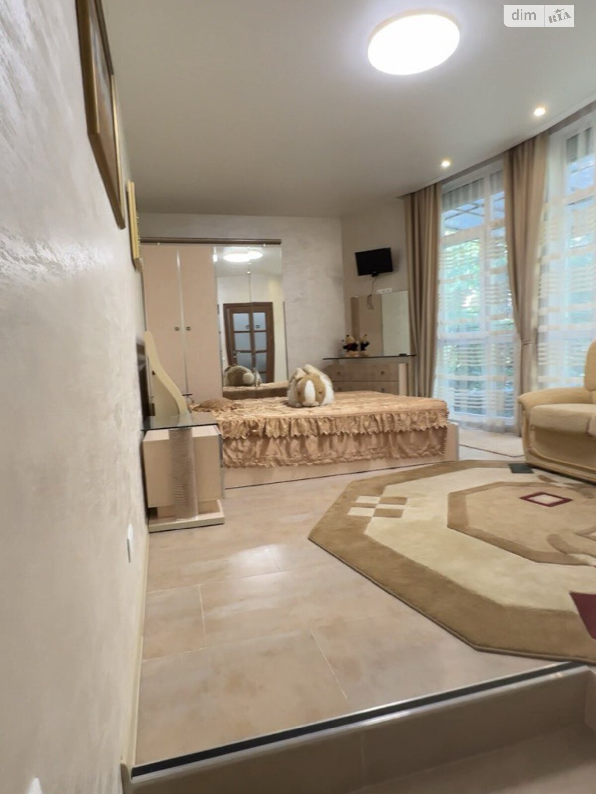 триповерховий будинок з опаленням, 210 кв. м, цегла. Продаж у Одесі фото 1 триповерховий будинок з опаленням, 210 кв. м, цегла. Продаж у Одесі фото 1