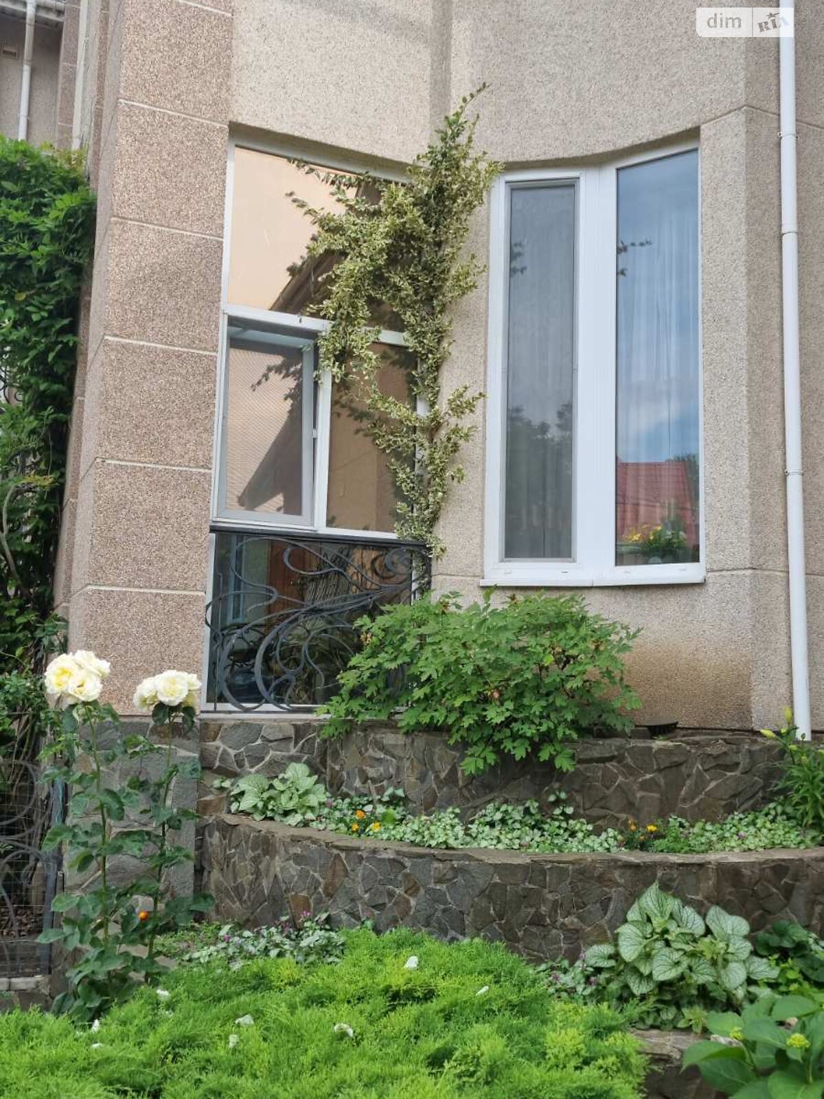 триповерховий будинок з верандою, 523 кв. м, цегла. Продаж в Одесі, район Містечко Котовського фото 1 триповерховий будинок з верандою, 523 кв. м, цегла. Продаж в Одесі, район Містечко Котовського фото 1