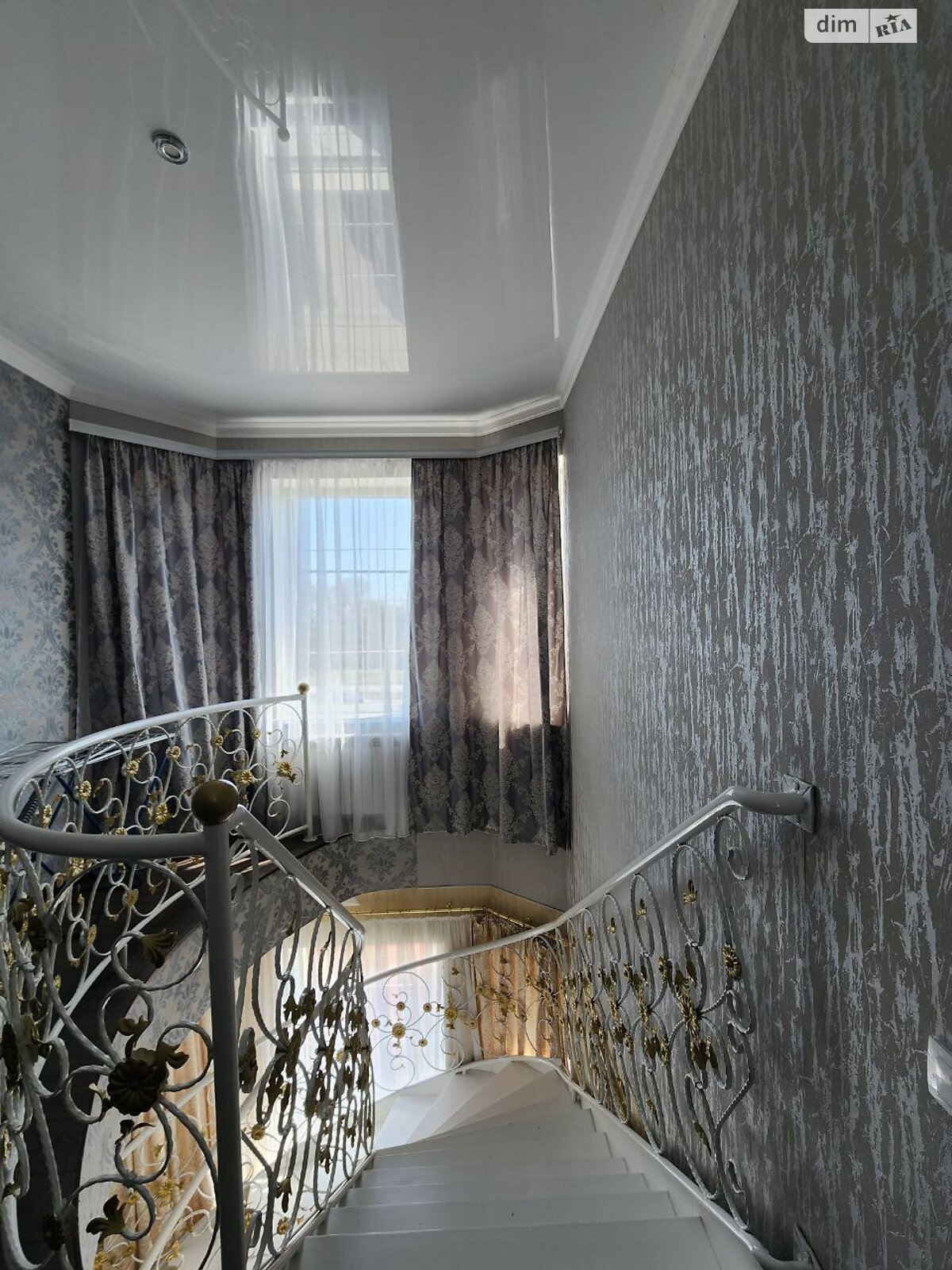 двоповерховий будинок з меблями, 200 кв. м, цегла. Продаж в Одесі, район Містечко Котовського фото 1 двоповерховий будинок з меблями, 200 кв. м, цегла. Продаж в Одесі, район Містечко Котовського фото 1