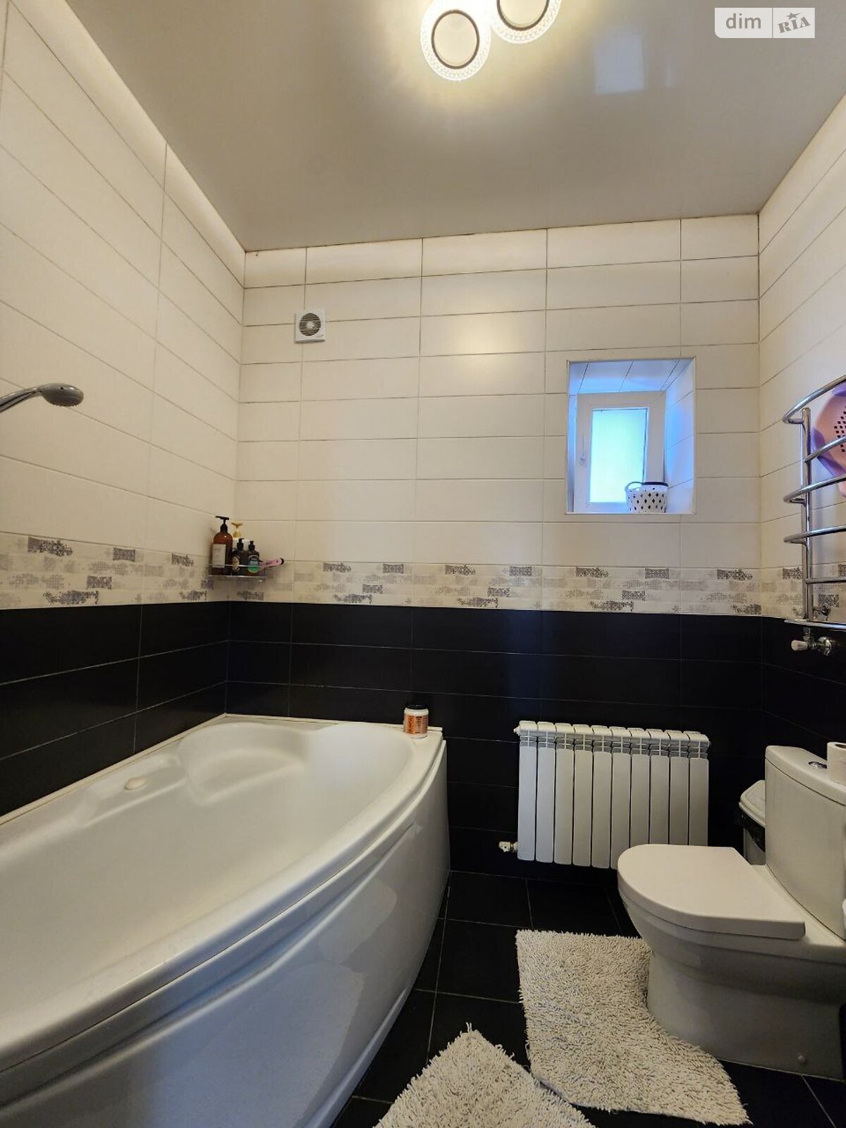 двоповерховий будинок з меблями, 200 кв. м, цегла. Продаж в Одесі, район Містечко Котовського фото 1 двоповерховий будинок з меблями, 200 кв. м, цегла. Продаж в Одесі, район Містечко Котовського фото 1