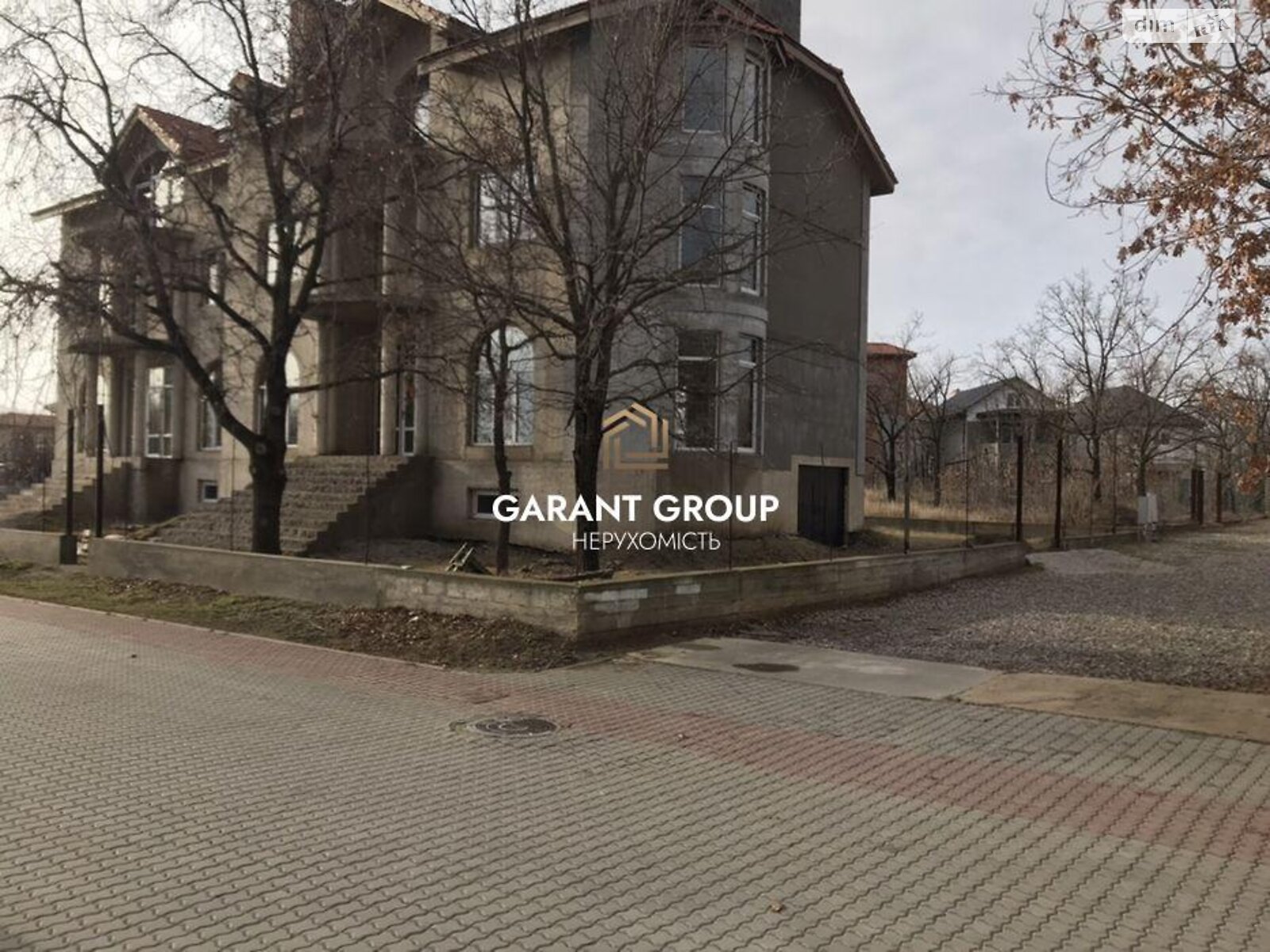 трехэтажный дом, 1150 кв. м, кирпич. Продажа в Одессе район Поселок Котовского фото 1