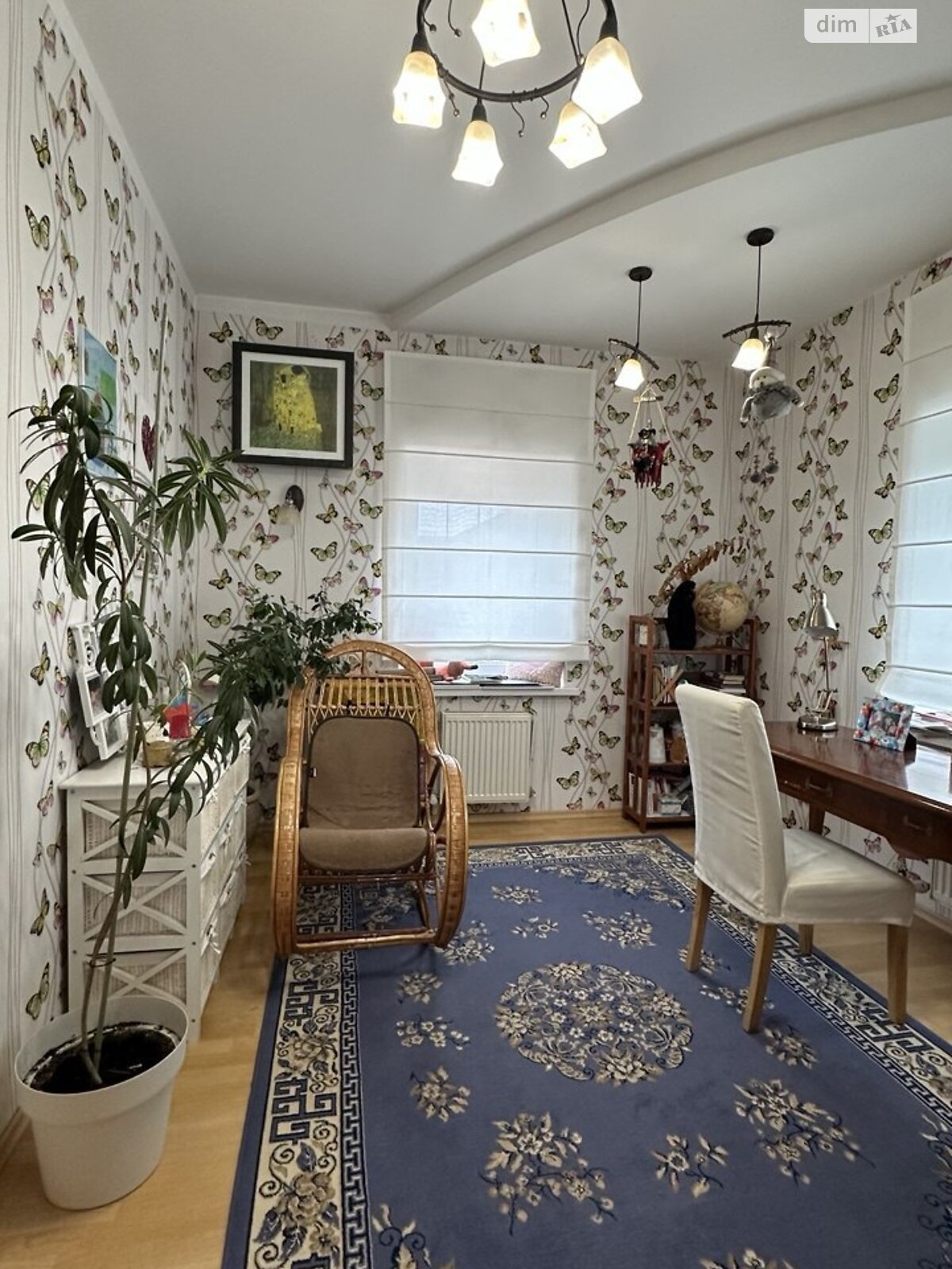 триповерховий будинок з гаражем, 282 кв. м, цегла. Продаж в Одесі, район Приморський фото 1 триповерховий будинок з гаражем, 282 кв. м, цегла. Продаж в Одесі, район Приморський фото 1