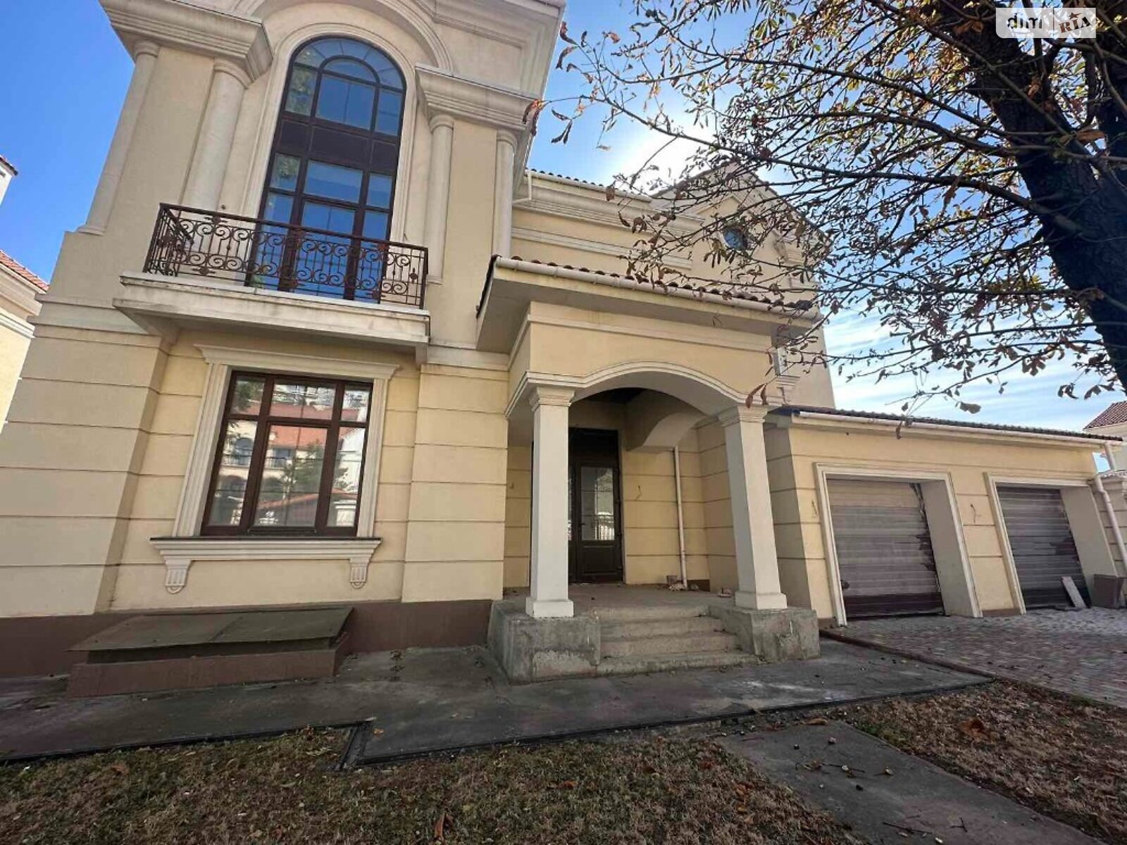 триповерховий будинок з балконом, 565.9 кв. м, цегла. Продаж в Одесі, район Приморський фото 1