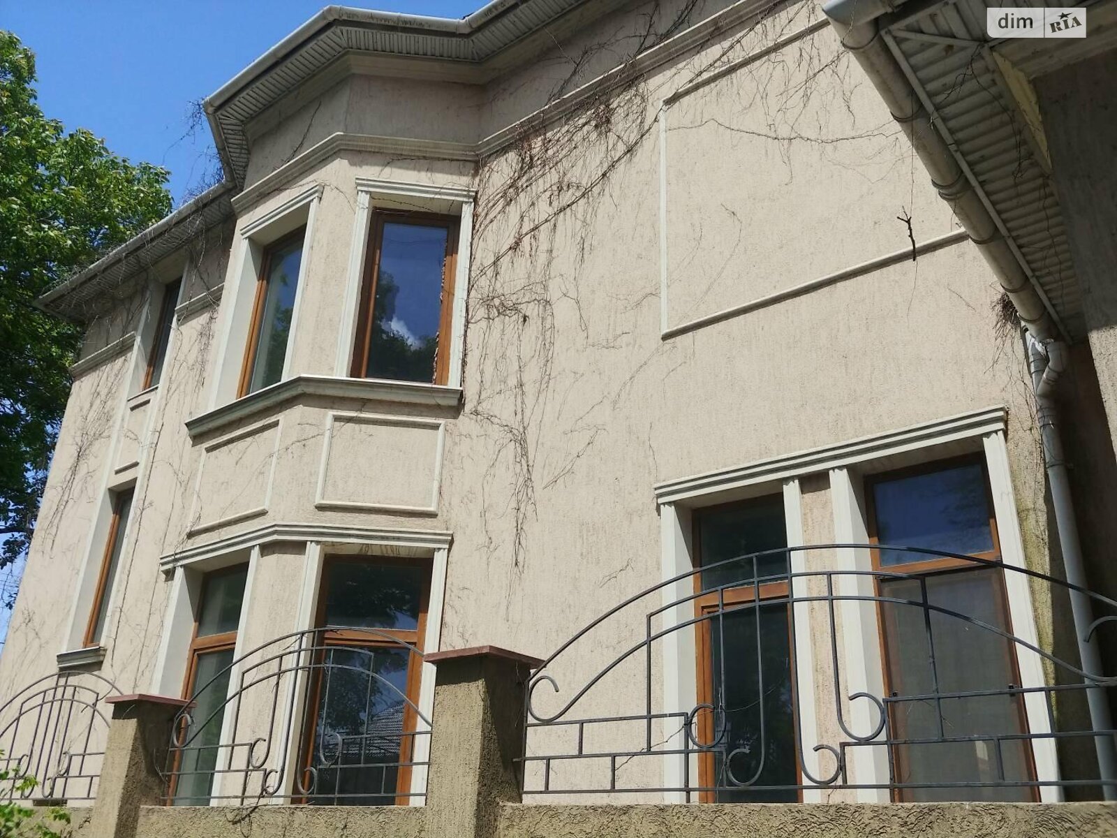 двоповерховий будинок, 950 кв. м, кирпич. Продаж в Одесі, район Приморський фото 1 двоповерховий будинок, 950 кв. м, кирпич. Продаж в Одесі, район Приморський фото 1