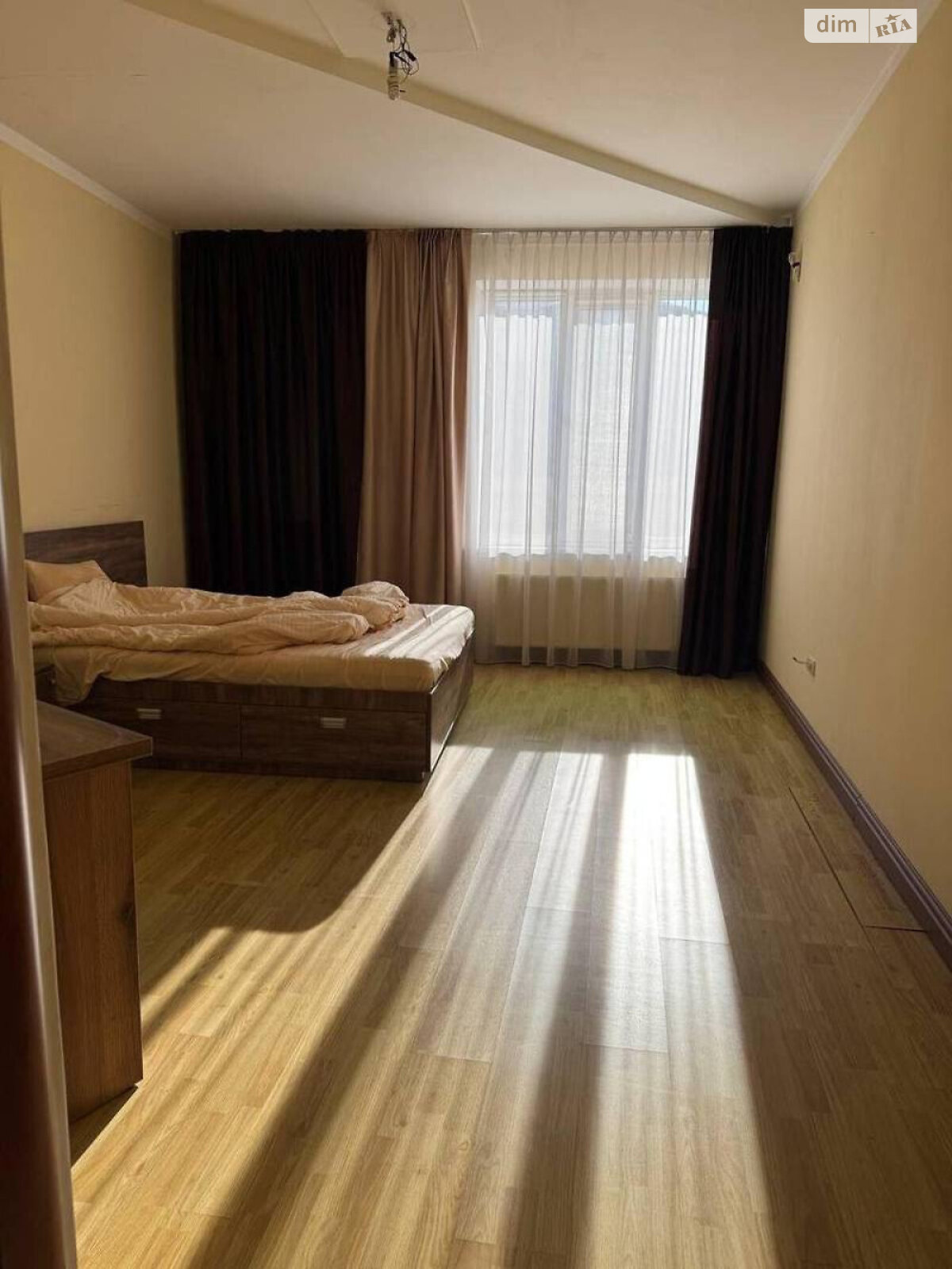 трехэтажный дом с гаражом, 310 кв. м, монолитно-каркасный. Продажа в Одессе район Приморский фото 1