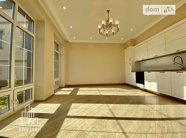 триповерховий будинок, 160 кв. м, газобетон. Продаж в Одесі, район Приморський фото 1 триповерховий будинок, 160 кв. м, газобетон. Продаж в Одесі, район Приморський фото 1