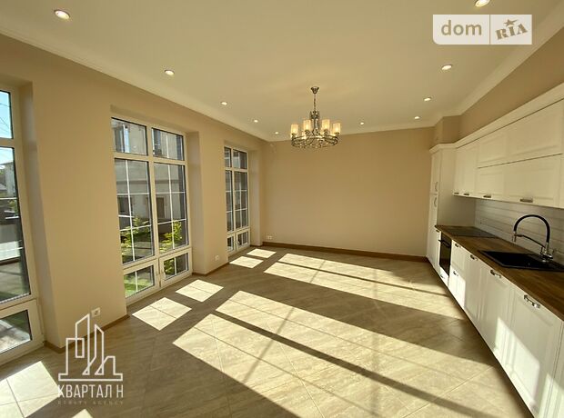 триповерховий будинок, 160 кв. м, газобетон. Продаж в Одесі, район Приморський фото 1 триповерховий будинок, 160 кв. м, газобетон. Продаж в Одесі, район Приморський фото 1