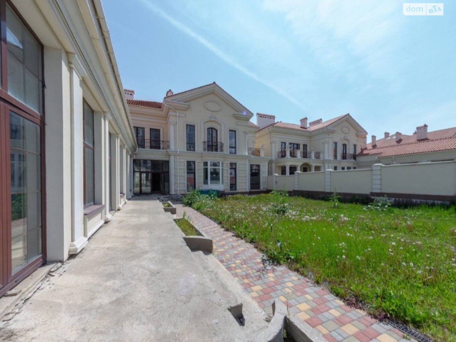 двухэтажный дом, 800 кв. м, кирпич. Продажа в Одессе район Приморский фото 1