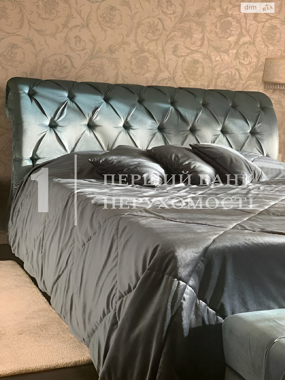 трехэтажный дом с ремонтом, 425 кв. м, кирпич. Продажа в Одессе район Приморский фото 1 трехэтажный дом с ремонтом, 425 кв. м, кирпич. Продажа в Одессе район Приморский фото 1