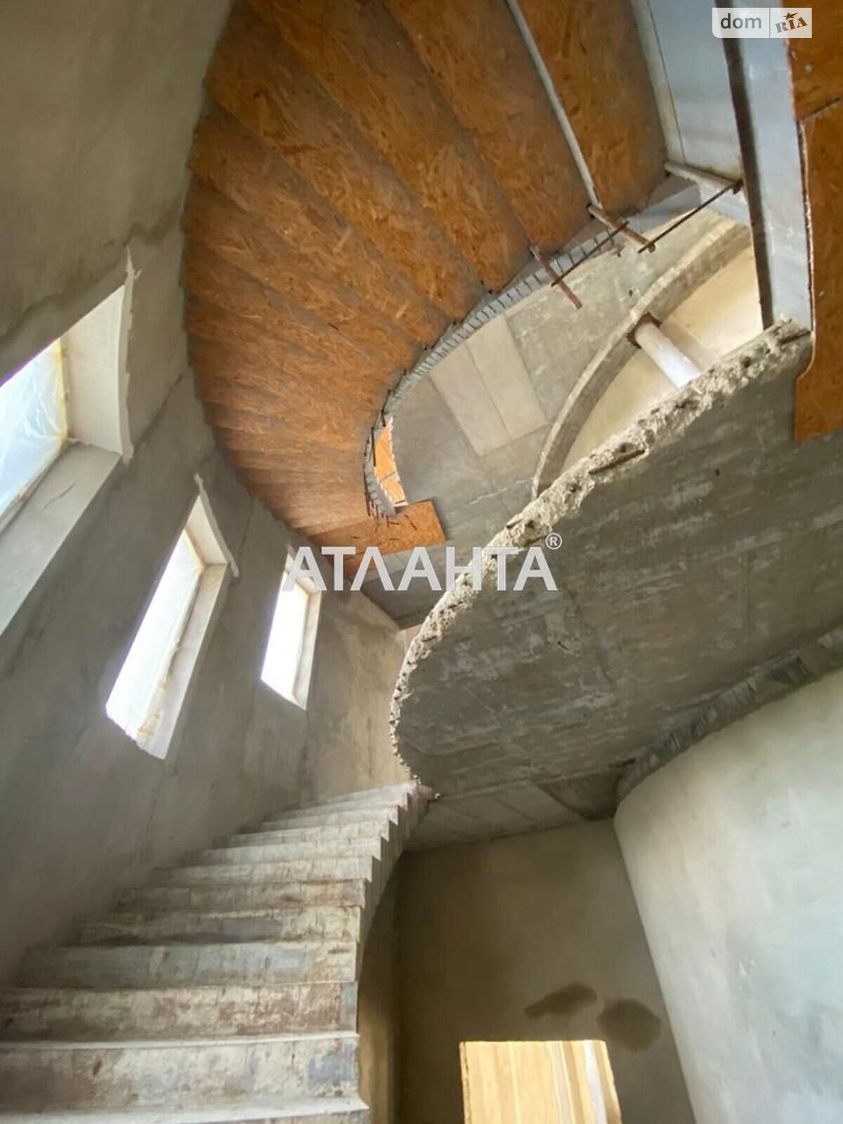 трехэтажный дом, 1287 кв. м, кирпич. Продажа в Одессе район Аркадия фото 1