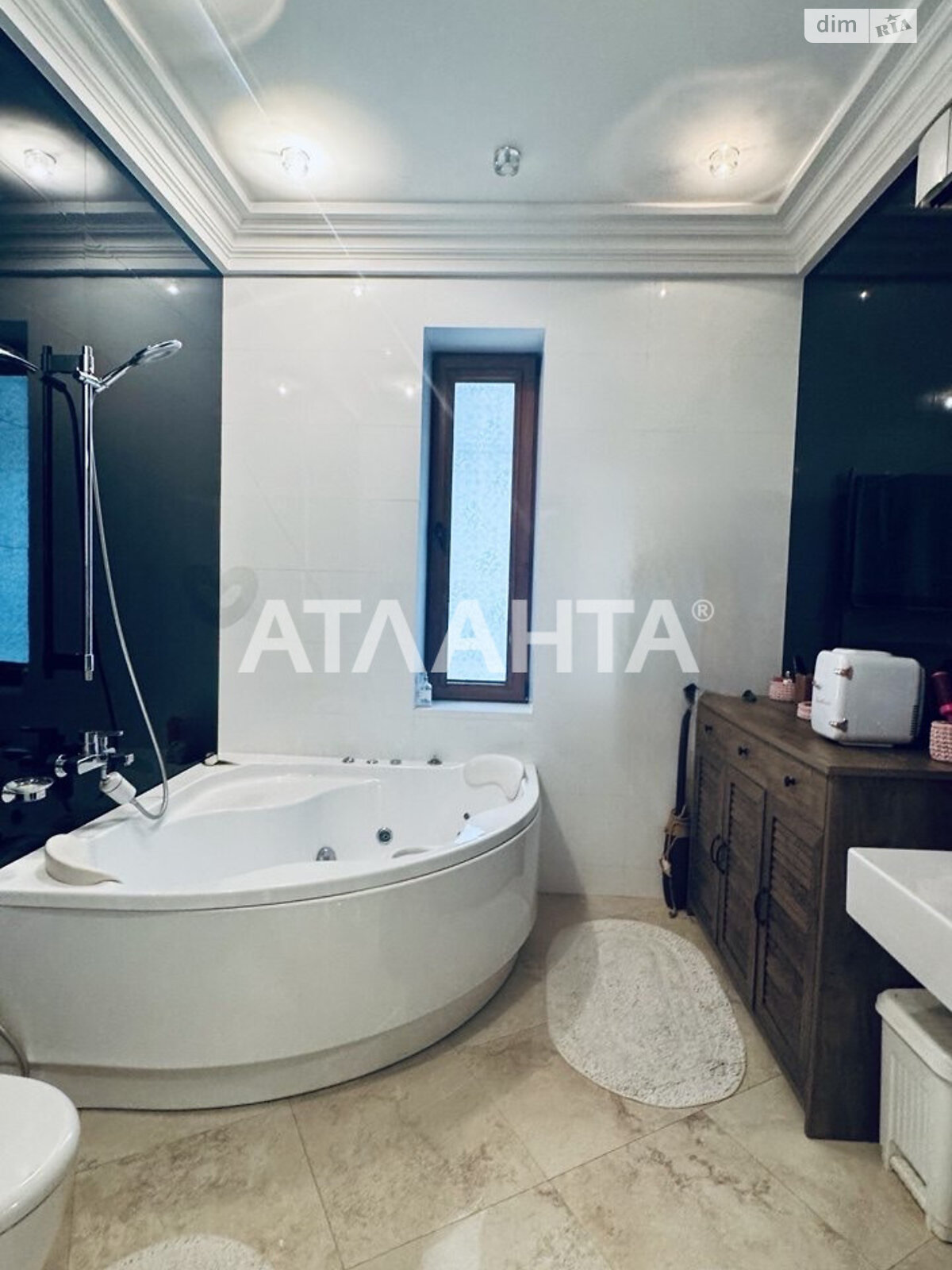 двухэтажный дом беседка, 260 кв. м, ракушечник (ракушняк). Продажа в Одессе район Приморский фото 1 двухэтажный дом беседка, 260 кв. м, ракушечник (ракушняк). Продажа в Одессе район Приморский фото 1