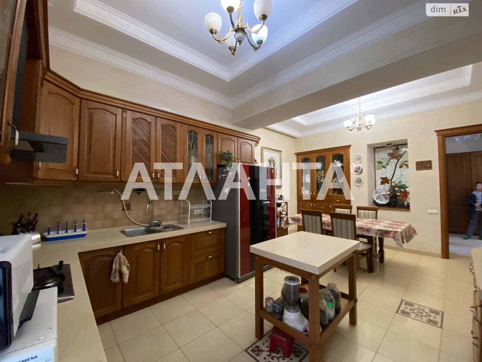 триповерховий будинок бесідка, 353.3 кв. м, ракушечник (ракушняк). Продаж в Одесі, район Приморський фото 1 триповерховий будинок бесідка, 353.3 кв. м, ракушечник (ракушняк). Продаж в Одесі, район Приморський фото 1