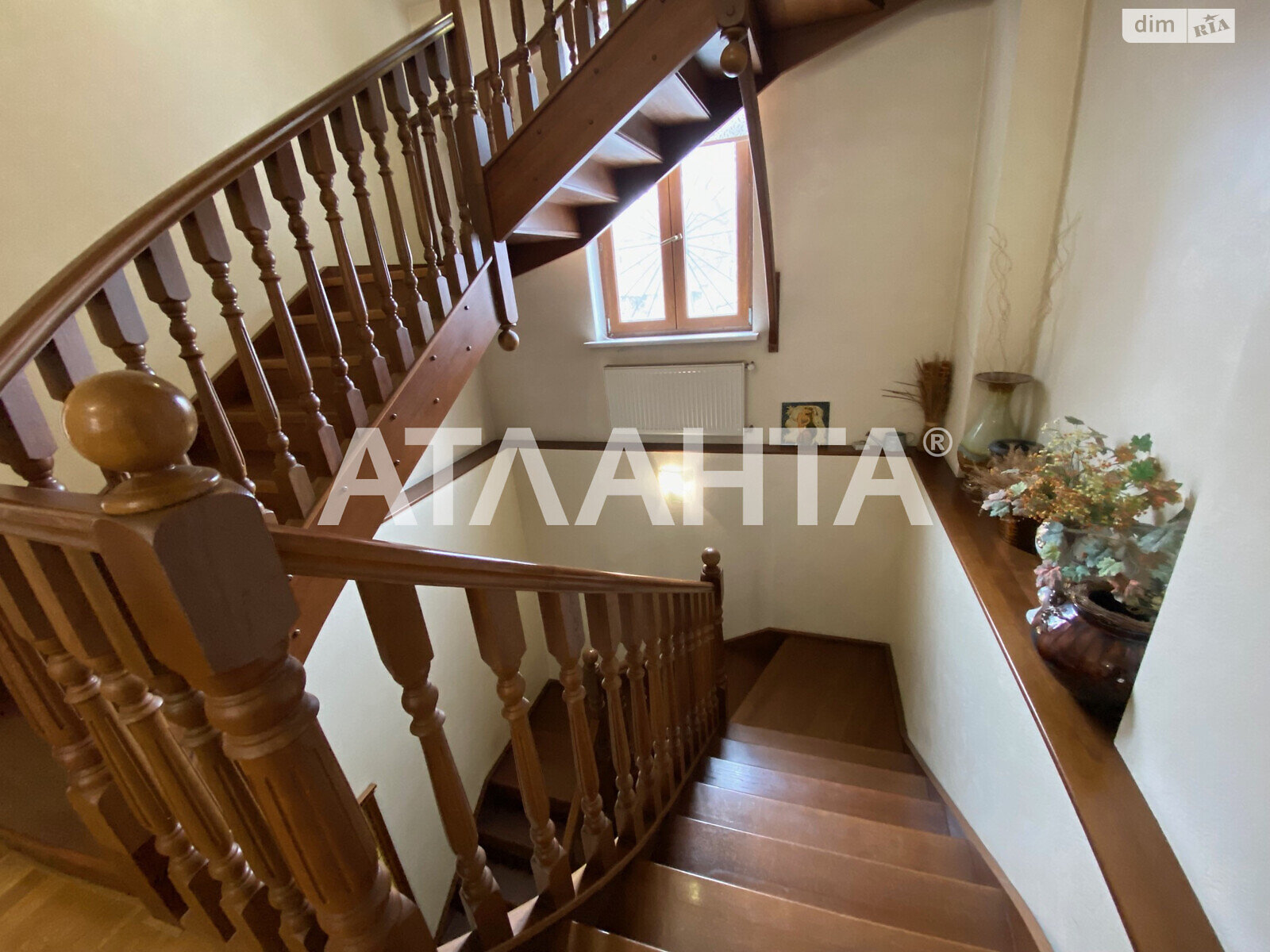 триповерховий будинок бесідка, 353.3 кв. м, ракушечник (ракушняк). Продаж в Одесі, район Приморський фото 1 триповерховий будинок бесідка, 353.3 кв. м, ракушечник (ракушняк). Продаж в Одесі, район Приморський фото 1