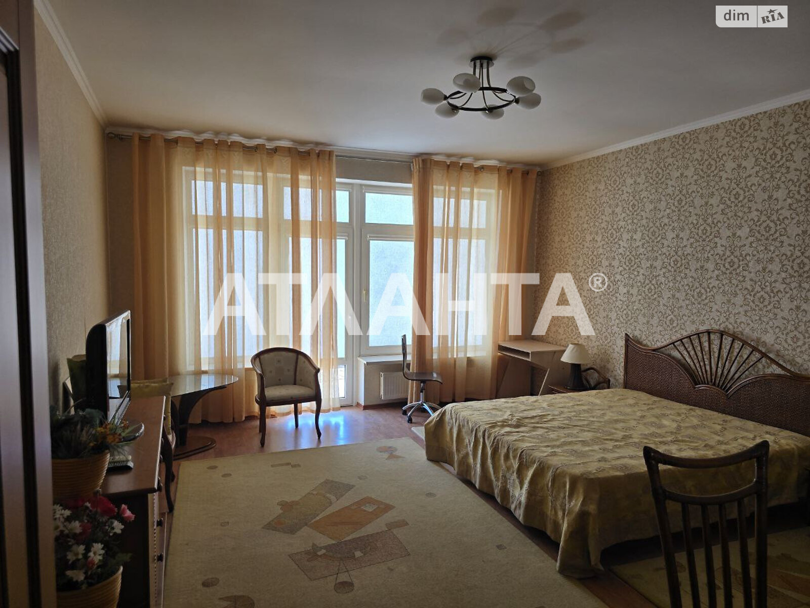 трехэтажный дом, 287 кв. м, кирпич. Продажа в Одессе район Приморский фото 1 трехэтажный дом, 287 кв. м, кирпич. Продажа в Одессе район Приморский фото 1