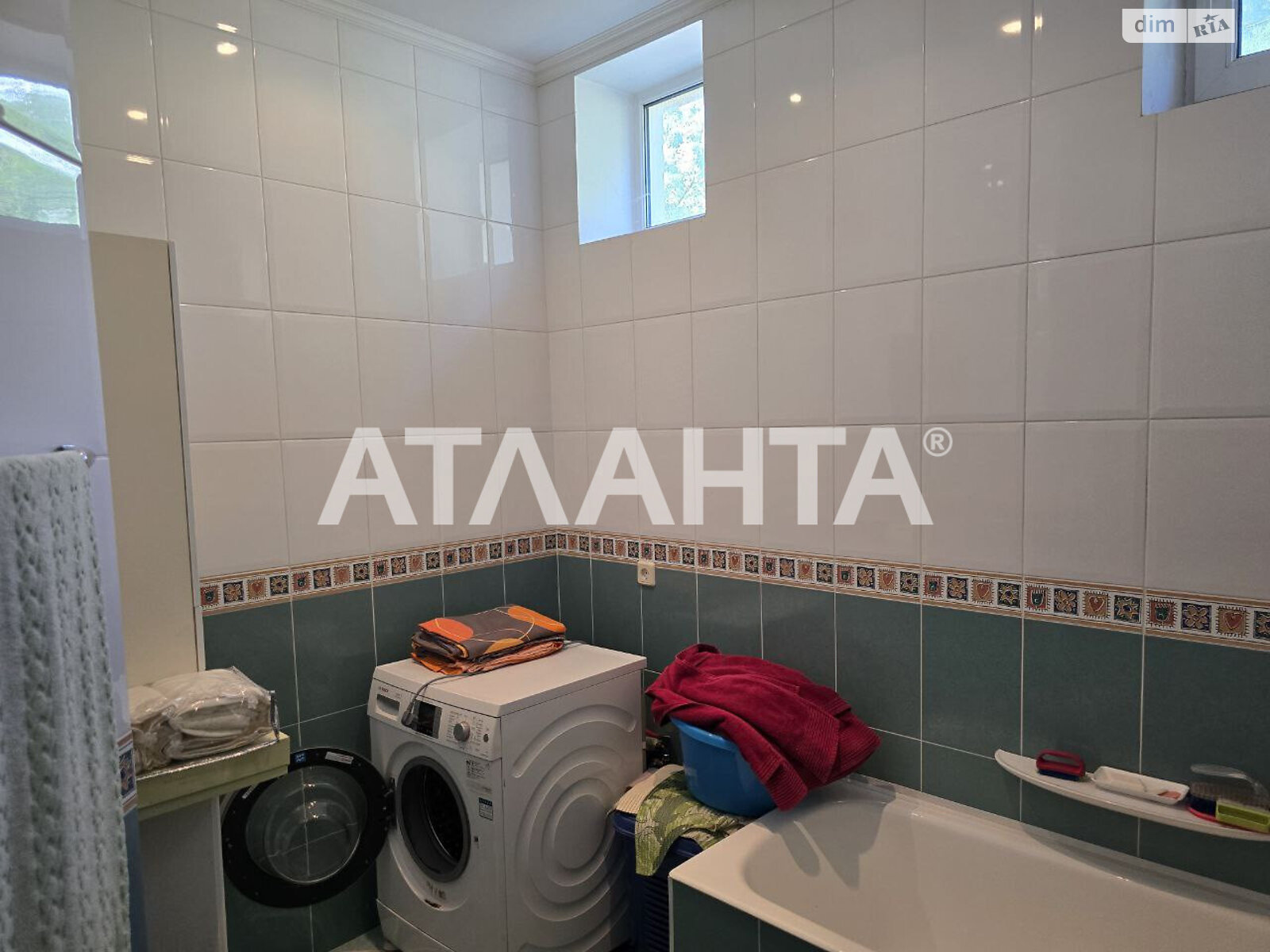 трехэтажный дом, 287 кв. м, кирпич. Продажа в Одессе район Приморский фото 1 трехэтажный дом, 287 кв. м, кирпич. Продажа в Одессе район Приморский фото 1