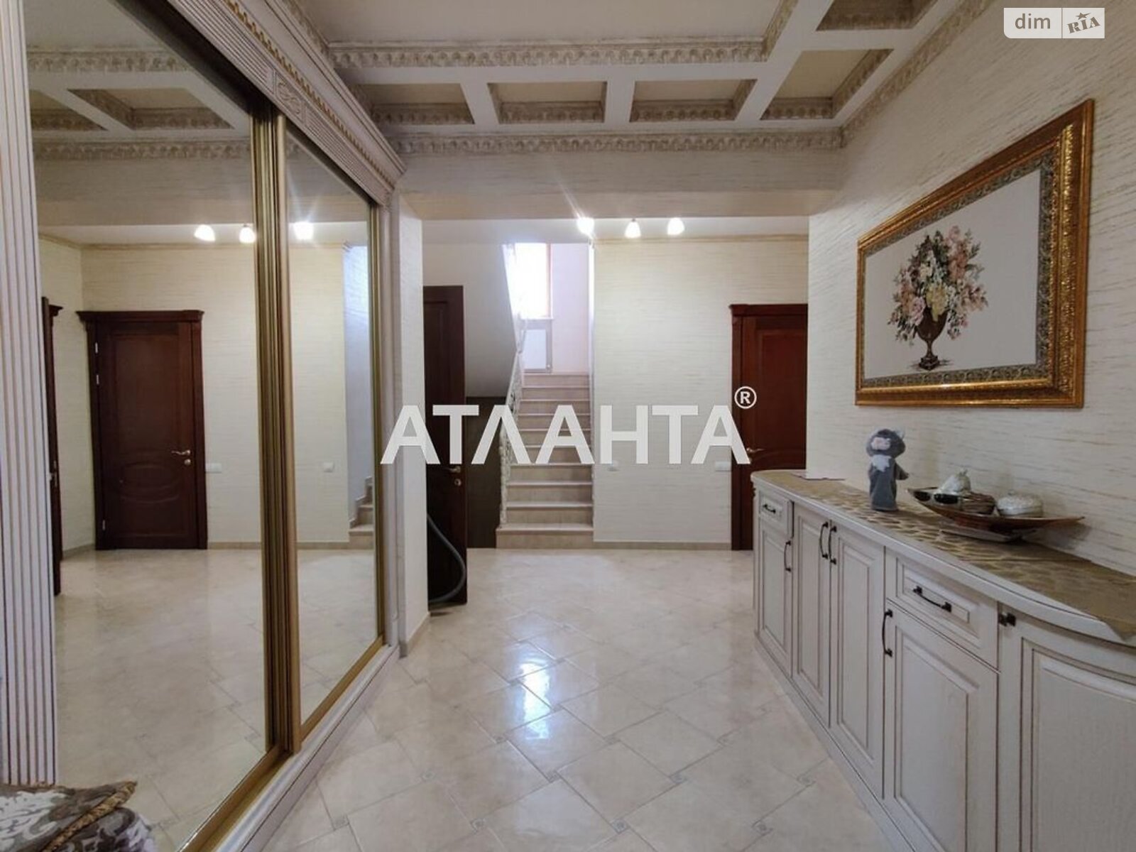трехэтажный дом, 509 кв. м, ракушечник (ракушняк). Продажа в Одессе район Приморский фото 1
