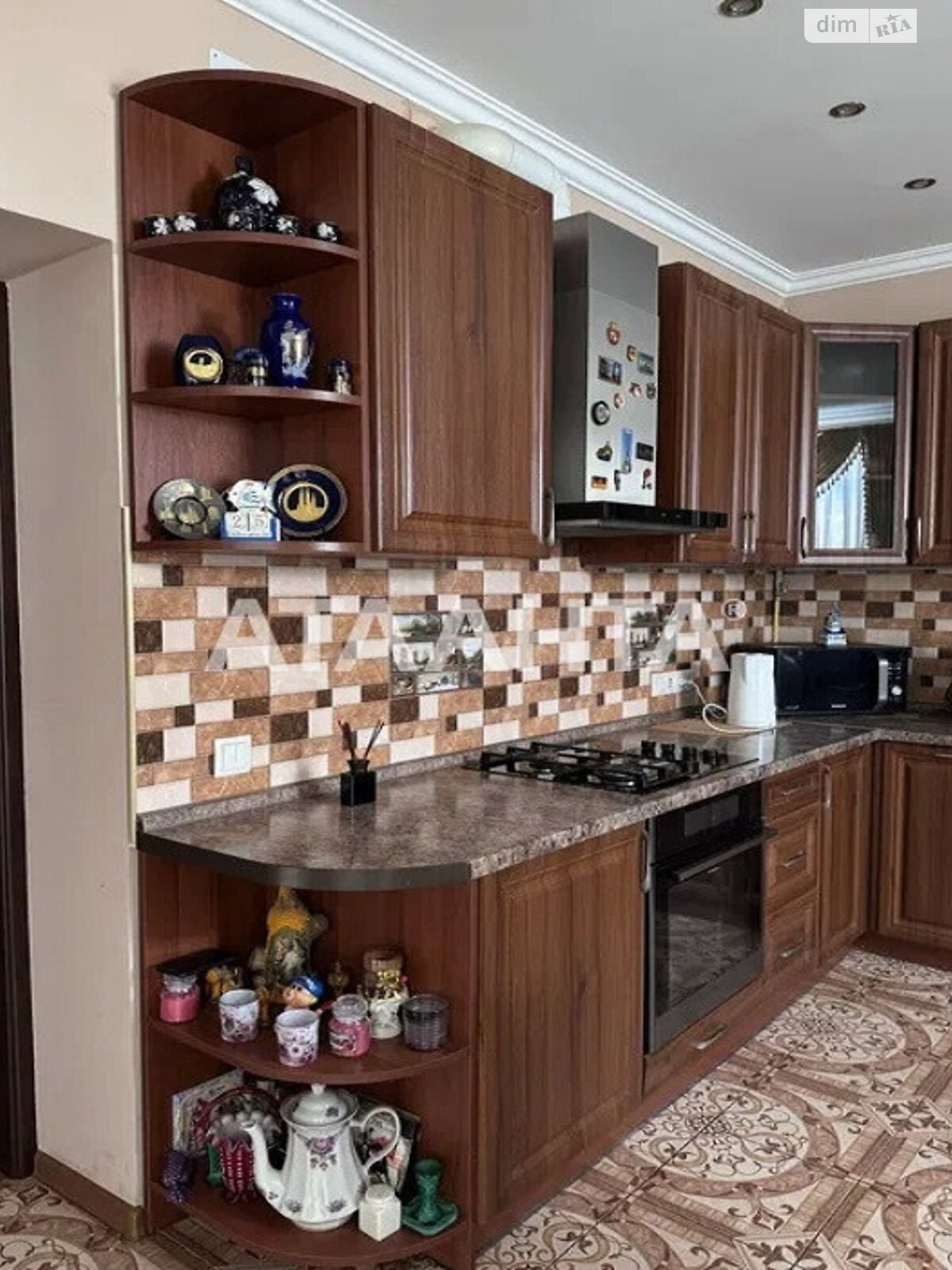 триповерховий будинок з гаражем, 222.5 кв. м, ракушняк. Продаж в Одесі, район Приморський фото 1 триповерховий будинок з гаражем, 222.5 кв. м, ракушняк. Продаж в Одесі, район Приморський фото 1