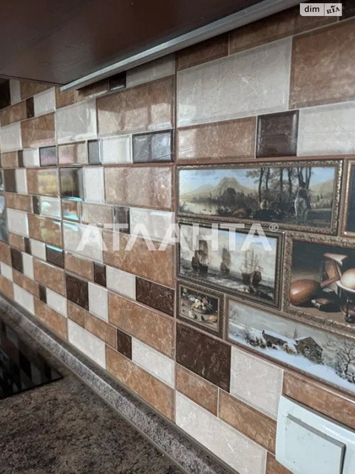 триповерховий будинок з гаражем, 222.5 кв. м, ракушняк. Продаж в Одесі, район Приморський фото 1 триповерховий будинок з гаражем, 222.5 кв. м, ракушняк. Продаж в Одесі, район Приморський фото 1