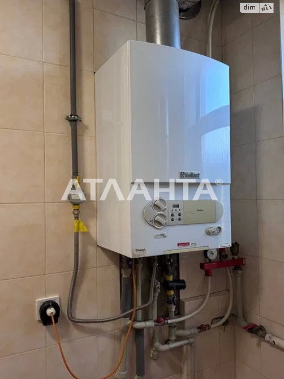 триповерховий будинок з гаражем, 222.5 кв. м, ракушняк. Продаж в Одесі, район Приморський фото 1 триповерховий будинок з гаражем, 222.5 кв. м, ракушняк. Продаж в Одесі, район Приморський фото 1
