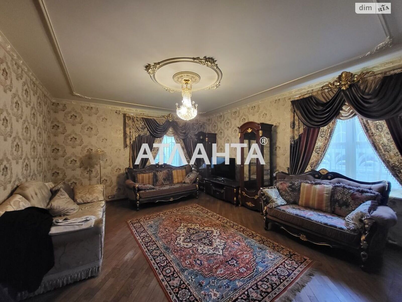 трехэтажный дом, 260 кв. м, ракушечник (ракушняк). Продажа в Одессе район Аркадия фото 1