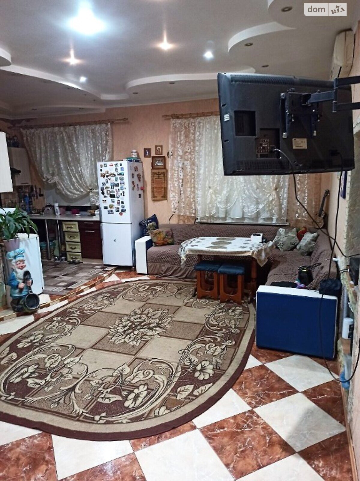 двухэтажный дом с балконом, 200 кв. м, кирпич. Продажа в Одессе район Слободка фото 1 двухэтажный дом с балконом, 200 кв. м, кирпич. Продажа в Одессе район Слободка фото 1