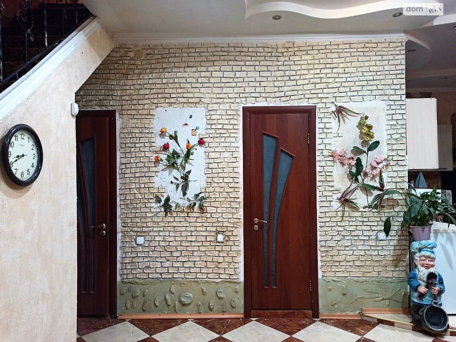 двухэтажный дом с балконом, 200 кв. м, кирпич. Продажа в Одессе район Слободка фото 1 двухэтажный дом с балконом, 200 кв. м, кирпич. Продажа в Одессе район Слободка фото 1