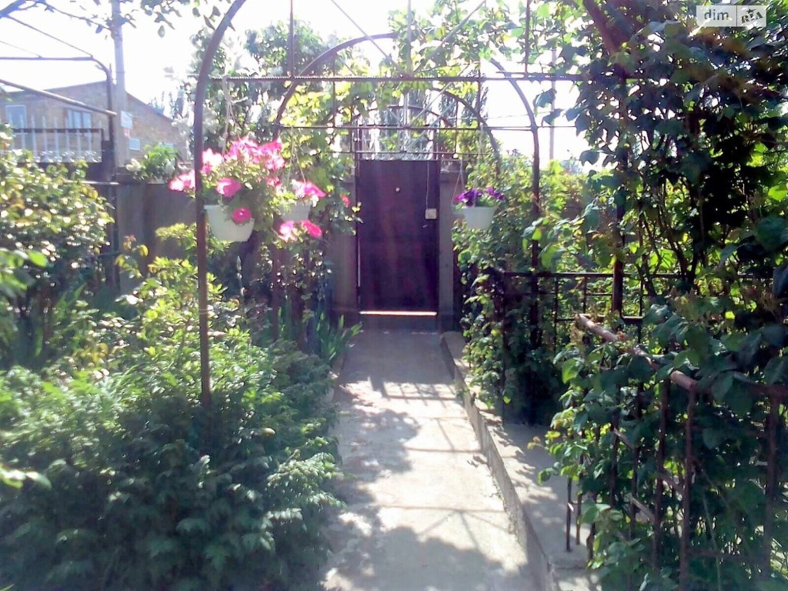 двухэтажный дом с балконом, 200 кв. м, кирпич. Продажа в Одессе район Слободка фото 1 двухэтажный дом с балконом, 200 кв. м, кирпич. Продажа в Одессе район Слободка фото 1