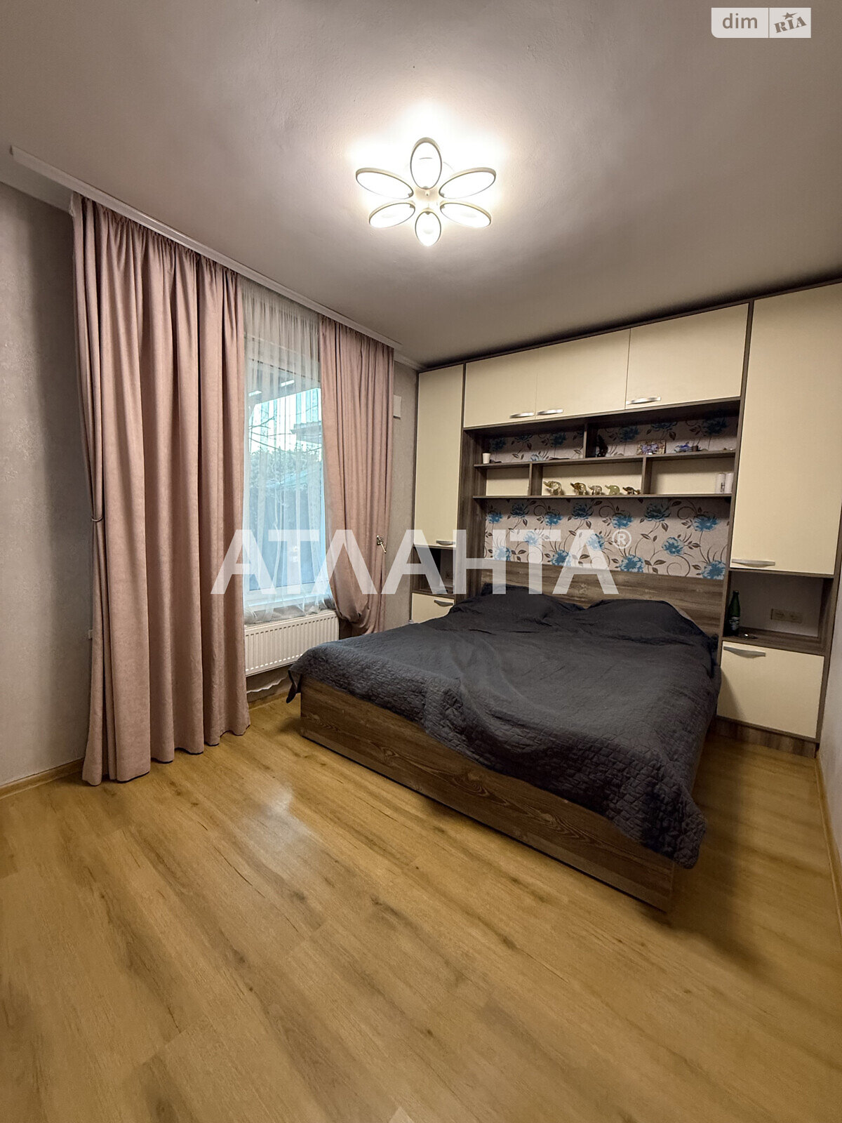 двухэтажный дом с ремонтом, 138 кв. м, газобетон. Продажа в Одессе район Слободка фото 1 двухэтажный дом с ремонтом, 138 кв. м, газобетон. Продажа в Одессе район Слободка фото 1