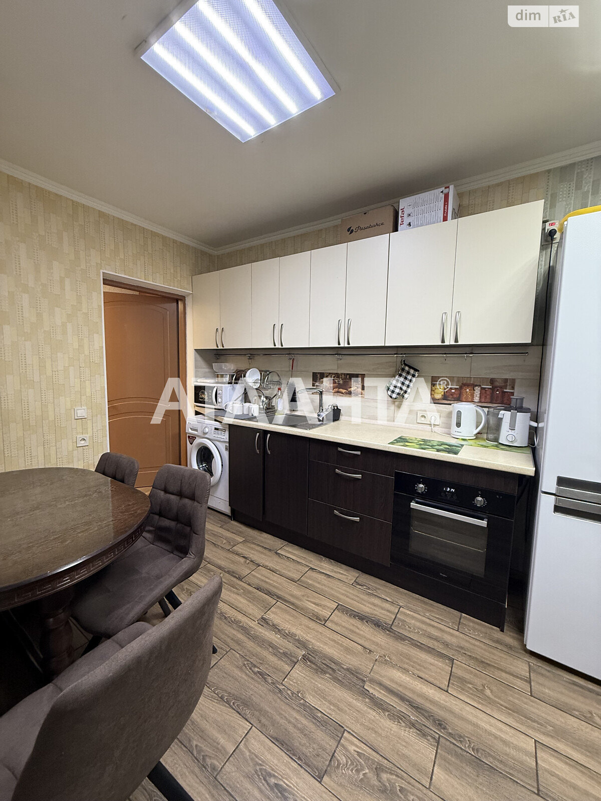 двухэтажный дом с ремонтом, 138 кв. м, газобетон. Продажа в Одессе район Слободка фото 1 двухэтажный дом с ремонтом, 138 кв. м, газобетон. Продажа в Одессе район Слободка фото 1