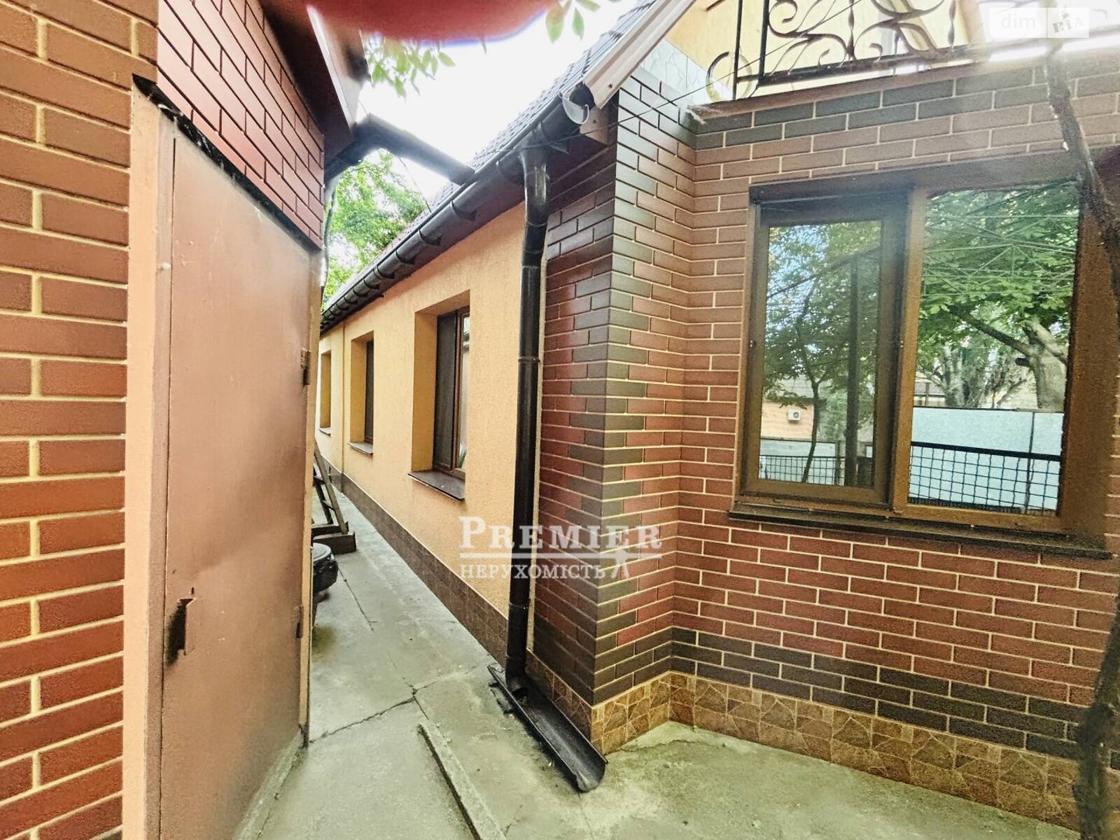 одноэтажный дом с верандой, 102.2 кв. м, кирпич. Продажа в Одессе район Слободка фото 1 одноэтажный дом с верандой, 102.2 кв. м, кирпич. Продажа в Одессе район Слободка фото 1