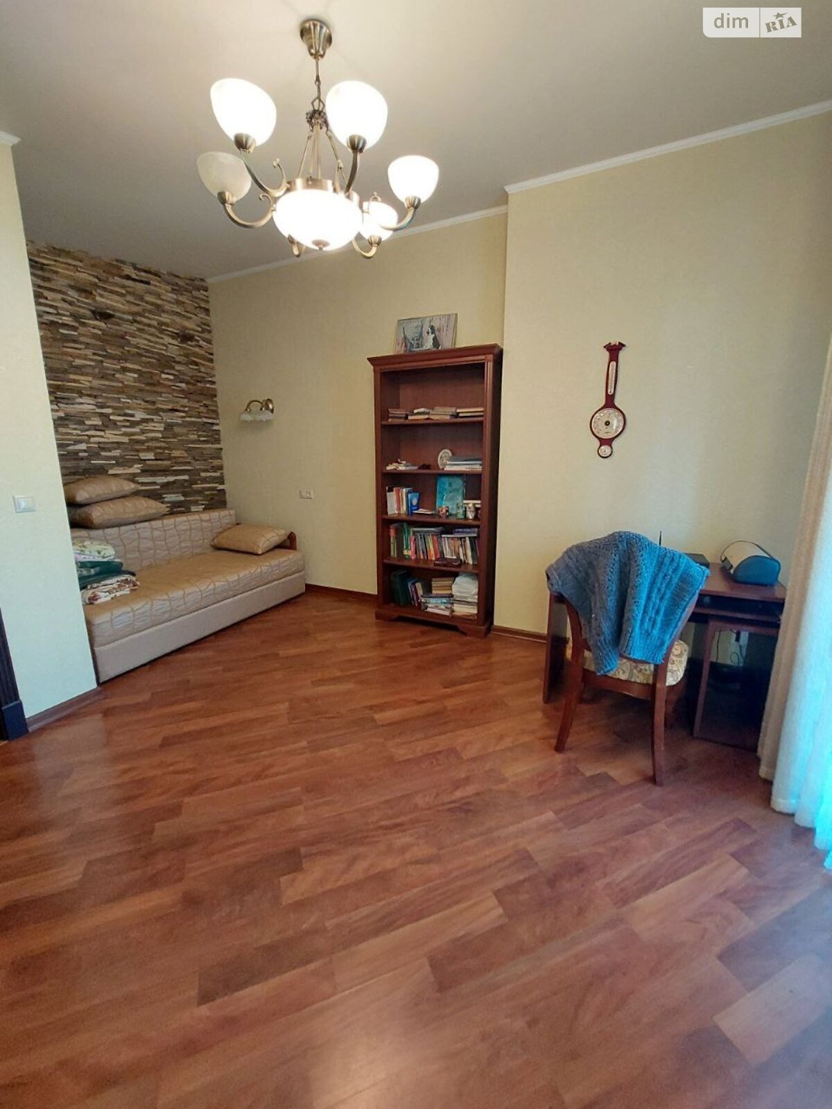 двухэтажный дом с гаражом, 90 кв. м, кирпич. Продажа в Одессе район Слободка фото 1 двухэтажный дом с гаражом, 90 кв. м, кирпич. Продажа в Одессе район Слободка фото 1